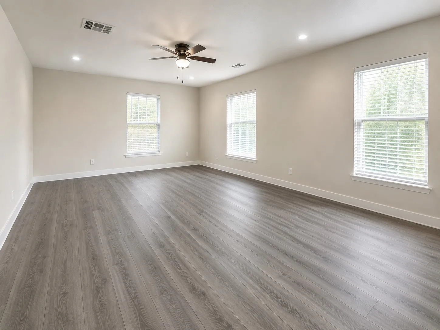 Single Family Residence For Sale in Wise County , 214 County Road 4870, Newark, Texas 76071, 3 Bedrooms, 2 Bathrooms, Garage spaces, 2,885 Sqft, built in 1979, Preowned, Price $435,000, mls#21247457, Real Estate Agent in Newark, Homes For Sale in Wise county, Homes For Sale in Newark, Realtor in Newark Texas, Real Estate Brokerage Independent Realty Texas, Luminita Cordes Realtor