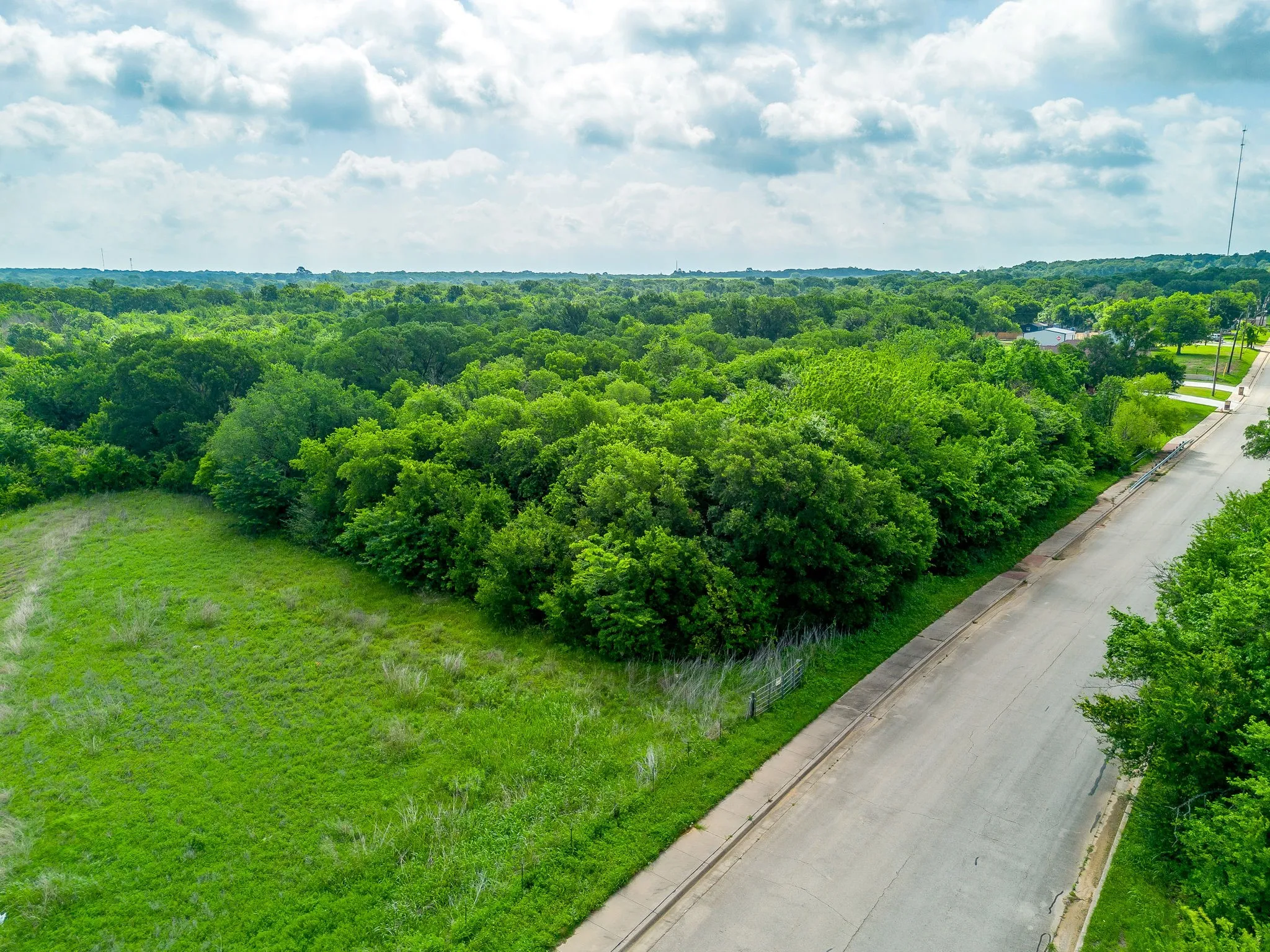 Unimproved Land For Sale in Johnson County , 1193 S Brazos Avenue, Cleburne, Texas 76031, 0, 0, Garage spaces, 0 Sqft, built in 0, mls#21250411, Real Estate Agent in Cleburne, Homes For Sale in Johnson county, Homes For Sale in Cleburne, Realtor in Cleburne Texas, Real Estate Brokerage Independent Realty Texas, Luminita Cordes Realtor