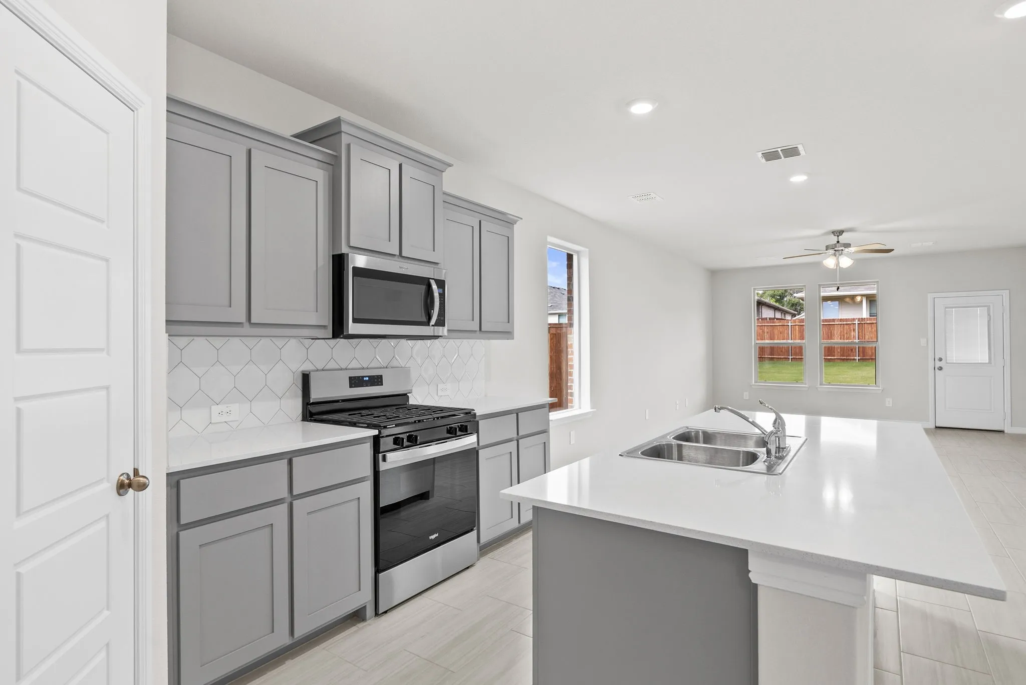 Single Family Residence For Sale in Johnson County , 304 Potato Street, Keene, Texas 76059, 4 Bedroom, 3 Bathroom, 2 Garage spaces, 2,231 Sqft, built in 2025, New Construction - Complete, mls#21250434, Real Estate Agent in Keene, Homes For Sale in Johnson county, Homes For Sale in Keene, Realtor in Keene Texas, Real Estate Brokerage Independent Realty Texas, Luminita Cordes Realtor