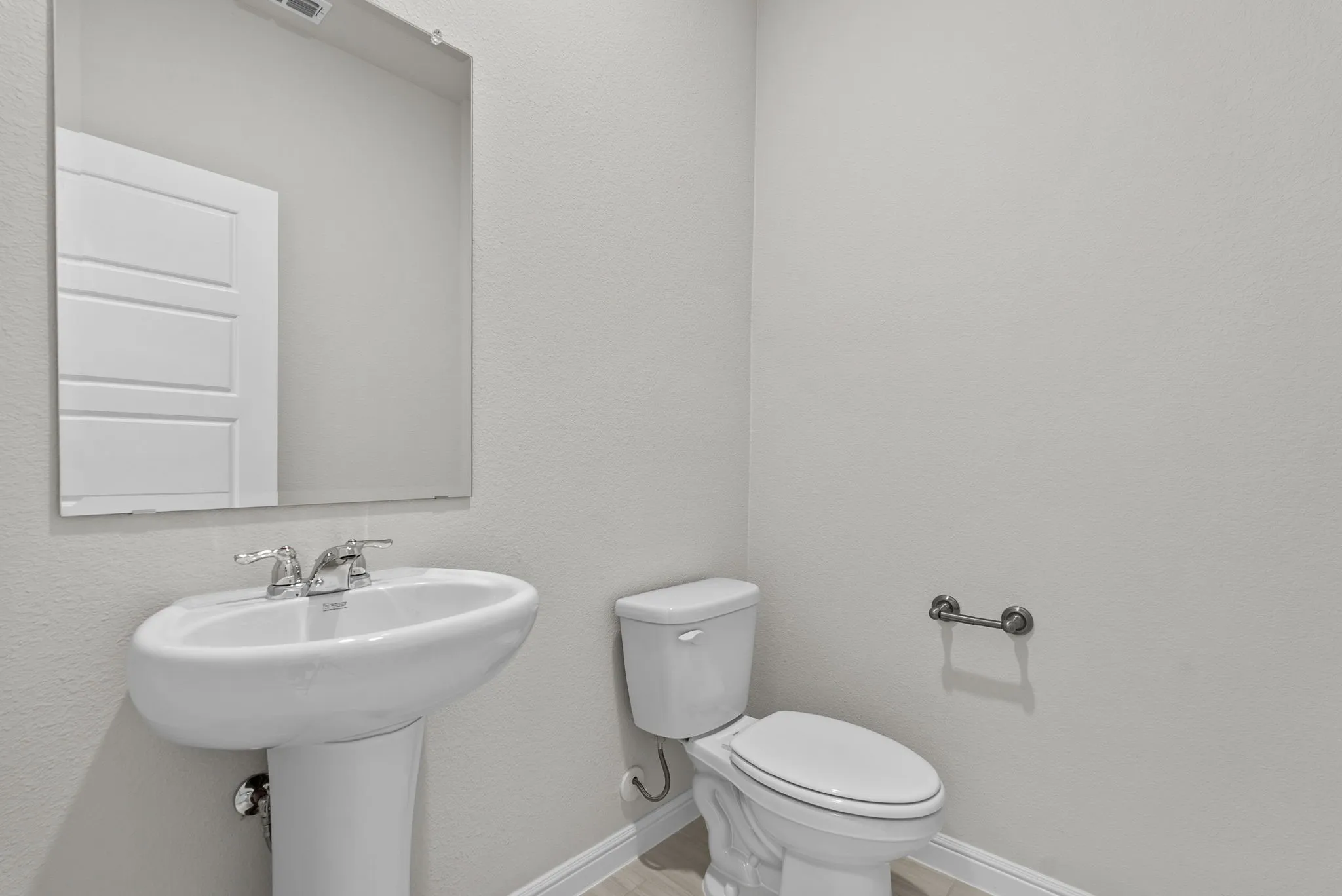 Single Family Residence For Sale in Johnson County , 304 Potato Street, Keene, Texas 76059, 4 Bedroom, 3 Bathroom, 2 Garage spaces, 2,231 Sqft, built in 2025, New Construction - Complete, mls#21250434, Real Estate Agent in Keene, Homes For Sale in Johnson county, Homes For Sale in Keene, Realtor in Keene Texas, Real Estate Brokerage Independent Realty Texas, Luminita Cordes Realtor