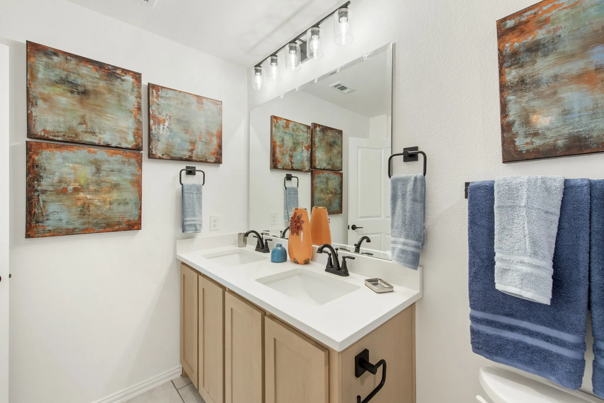 Single Family Residence For Sale in Collin County , 5709 Cypresswood Lane, Mc Kinney, Texas 75071, 4 Bedroom, 4 Bathroom, 2 Garage spaces, 2,838 Sqft, built in 2024, New Construction - Complete, mls#21246314, Real Estate Agent in Mc Kinney, Homes For Sale in Collin county, Homes For Sale in Mc Kinney, Realtor in Mc Kinney Texas, Real Estate Brokerage Independent Realty Texas, Luminita Cordes Realtor