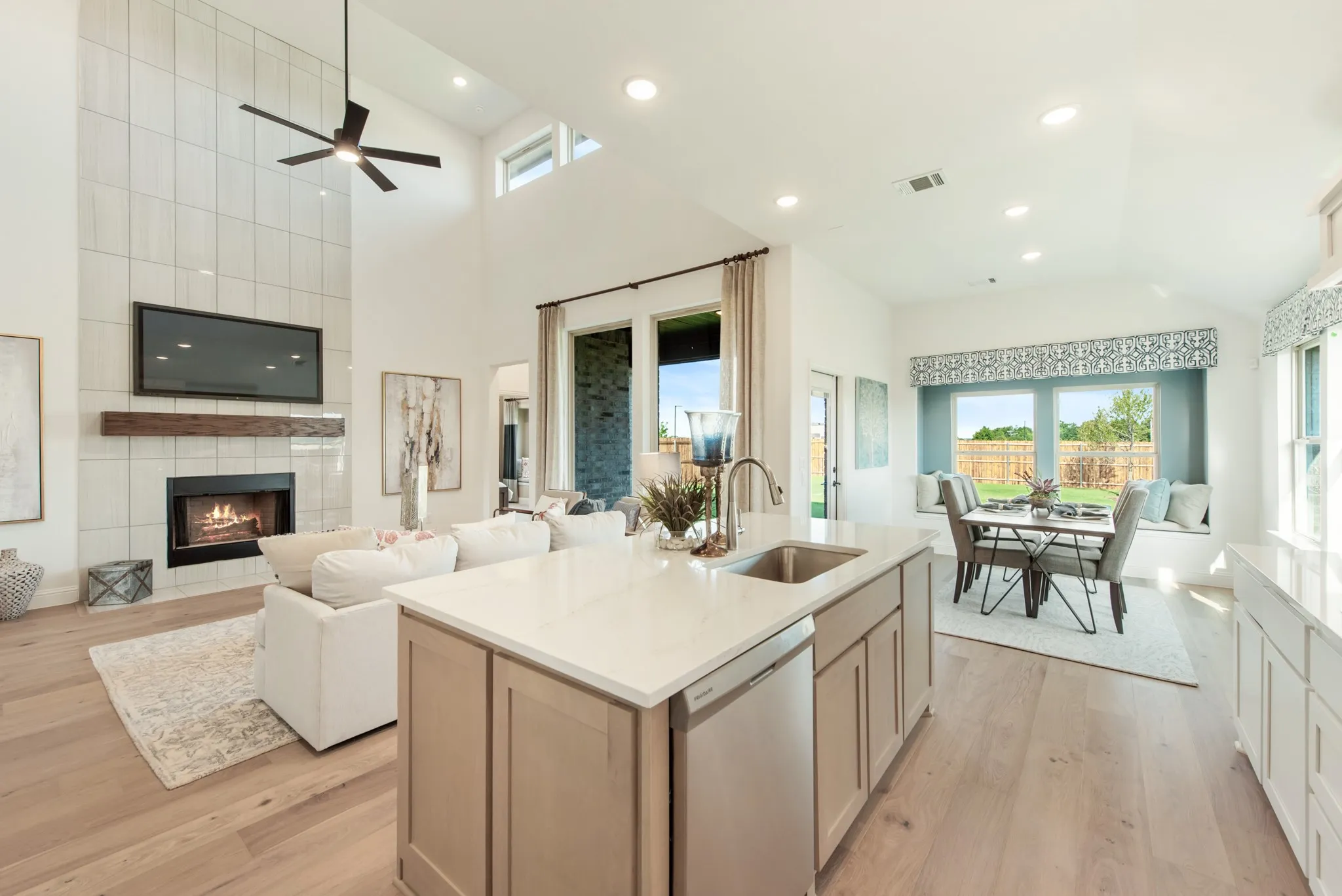 Single Family Residence For Sale in Collin County , 5709 Cypresswood Lane, Mc Kinney, Texas 75071, 4 Bedroom, 4 Bathroom, 2 Garage spaces, 2,838 Sqft, built in 2024, New Construction - Complete, mls#21246314, Real Estate Agent in Mc Kinney, Homes For Sale in Collin county, Homes For Sale in Mc Kinney, Realtor in Mc Kinney Texas, Real Estate Brokerage Independent Realty Texas, Luminita Cordes Realtor