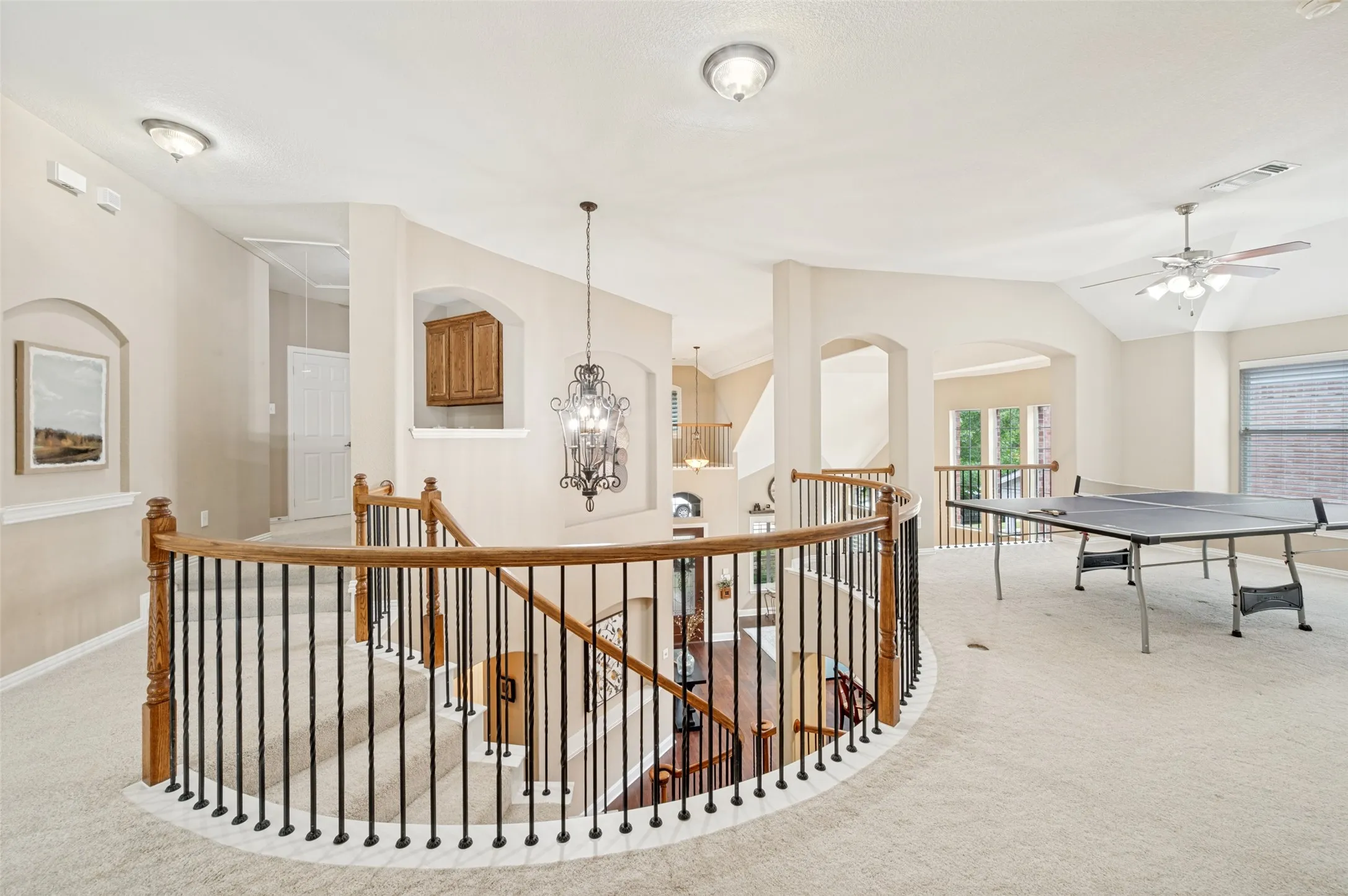 Single Family Residence For Sale in Collin County , 10172 Bowling Green Drive, Frisco, Texas 75035, 5 Bedroom, 4 Bathroom, 3 Garage spaces, 4,129 Sqft, built in 2004, Preowned, mls#21245062, Real Estate Agent in Frisco, Homes For Sale in Collin county, Homes For Sale in Frisco, Realtor in Frisco Texas, Real Estate Brokerage Independent Realty Texas, Luminita Cordes Realtor