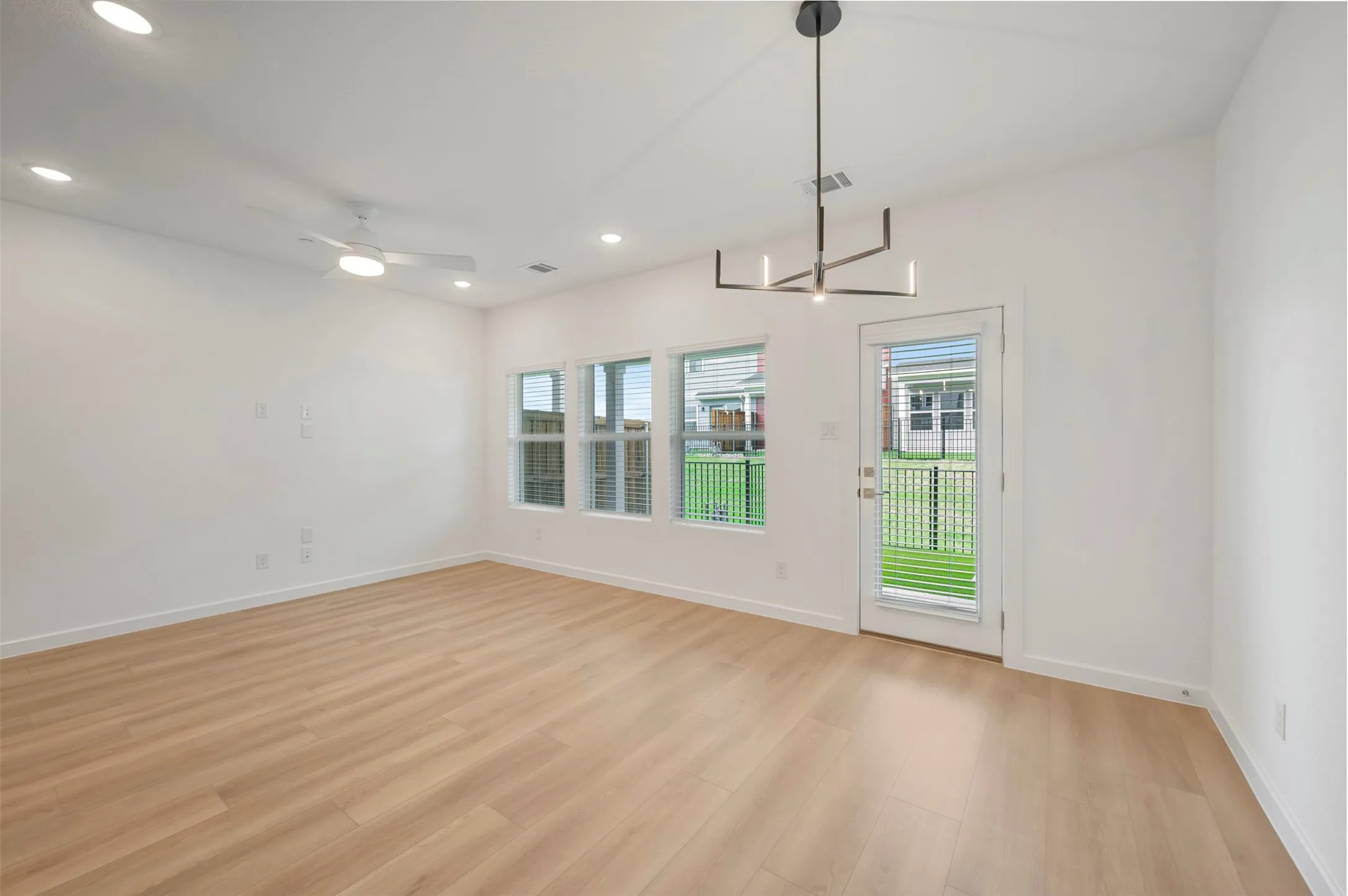 Townhouse For Sale in Denton County , 9405 Harborview Drive C, Providence Village, Texas 76227, 3 Bedroom, 3 Bathroom, 1 Garage spaces, 1,582 Sqft, built in 2026, New Construction - Complete, mls#21250489, Real Estate Agent in Providence Village, Homes For Sale in Denton county, Homes For Sale in Providence Village, Realtor in Providence Village Texas, Real Estate Brokerage Independent Realty Texas, Luminita Cordes Realtor