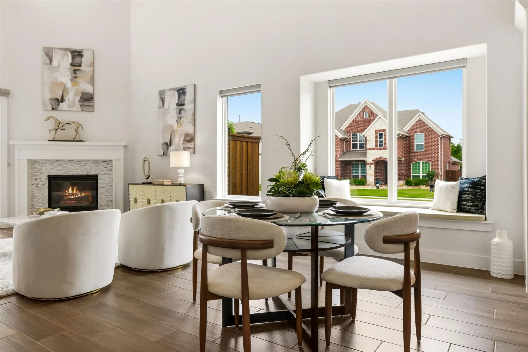 Single Family Residence For Sale in Collin County , 10404 Smarty Jones Street, Frisco, Texas 75035, 4 Bedroom, 4 Bathroom, 3 Garage spaces, 3,727 Sqft, built in 2019, Preowned, mls#21250496, Real Estate Agent in Frisco, Homes For Sale in Collin county, Homes For Sale in Frisco, Realtor in Frisco Texas, Real Estate Brokerage Independent Realty Texas, Luminita Cordes Realtor
