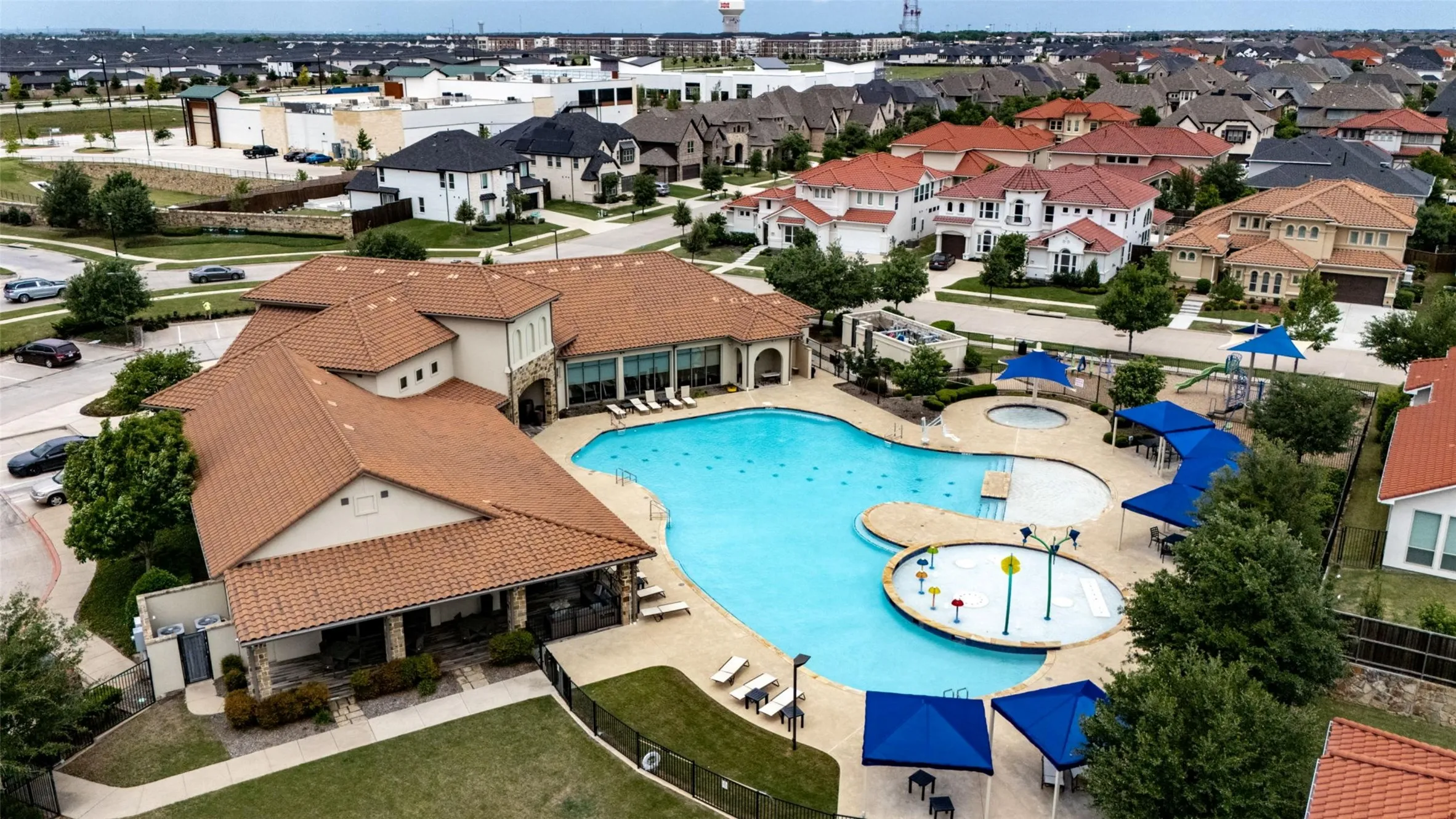 Single Family Residence For Sale in Collin County , 10404 Smarty Jones Street, Frisco, Texas 75035, 4 Bedroom, 4 Bathroom, 3 Garage spaces, 3,727 Sqft, built in 2019, Preowned, mls#21250496, Real Estate Agent in Frisco, Homes For Sale in Collin county, Homes For Sale in Frisco, Realtor in Frisco Texas, Real Estate Brokerage Independent Realty Texas, Luminita Cordes Realtor