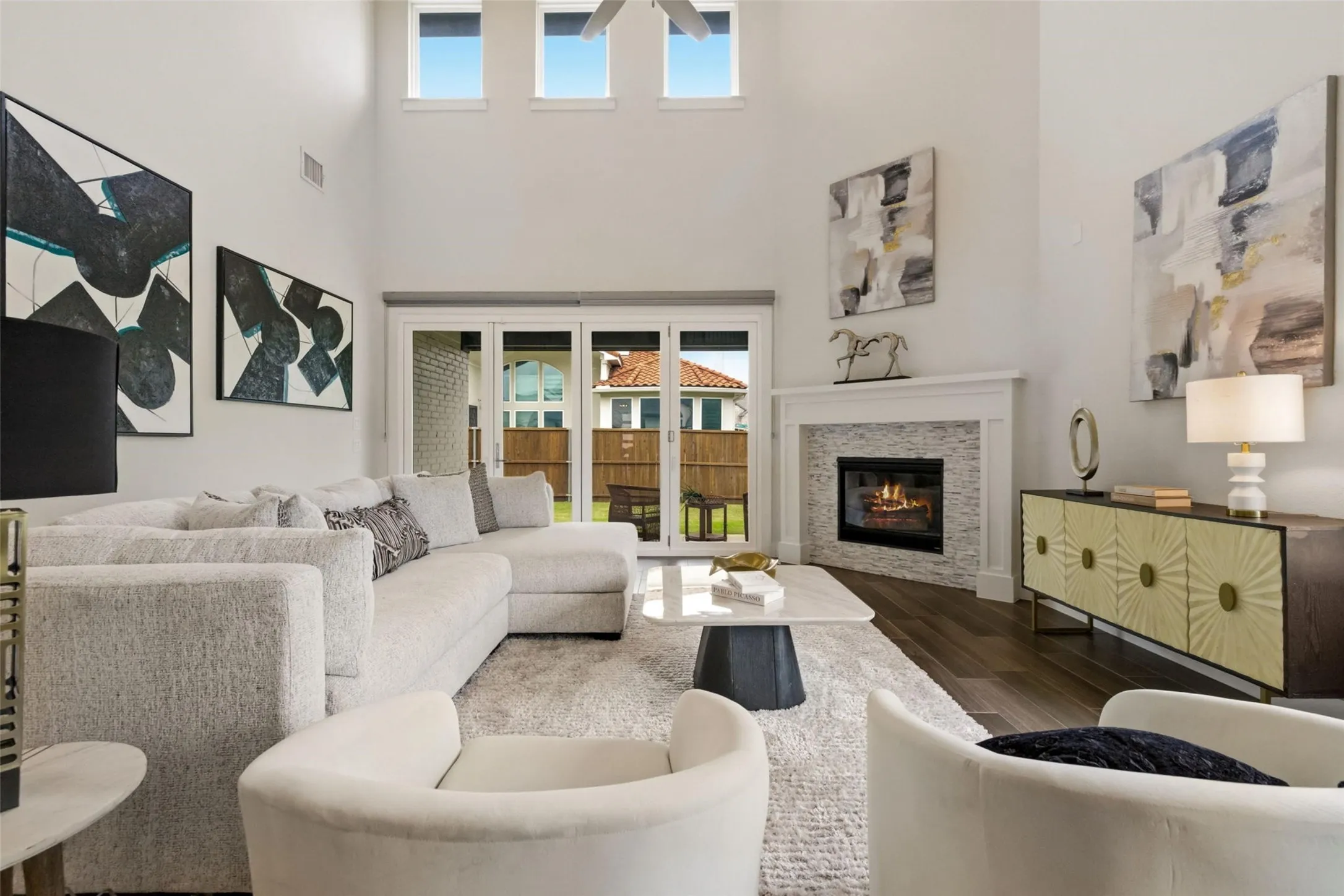 Single Family Residence For Sale in Collin County , 10404 Smarty Jones Street, Frisco, Texas 75035, 4 Bedroom, 4 Bathroom, 3 Garage spaces, 3,727 Sqft, built in 2019, Preowned, mls#21250496, Real Estate Agent in Frisco, Homes For Sale in Collin county, Homes For Sale in Frisco, Realtor in Frisco Texas, Real Estate Brokerage Independent Realty Texas, Luminita Cordes Realtor