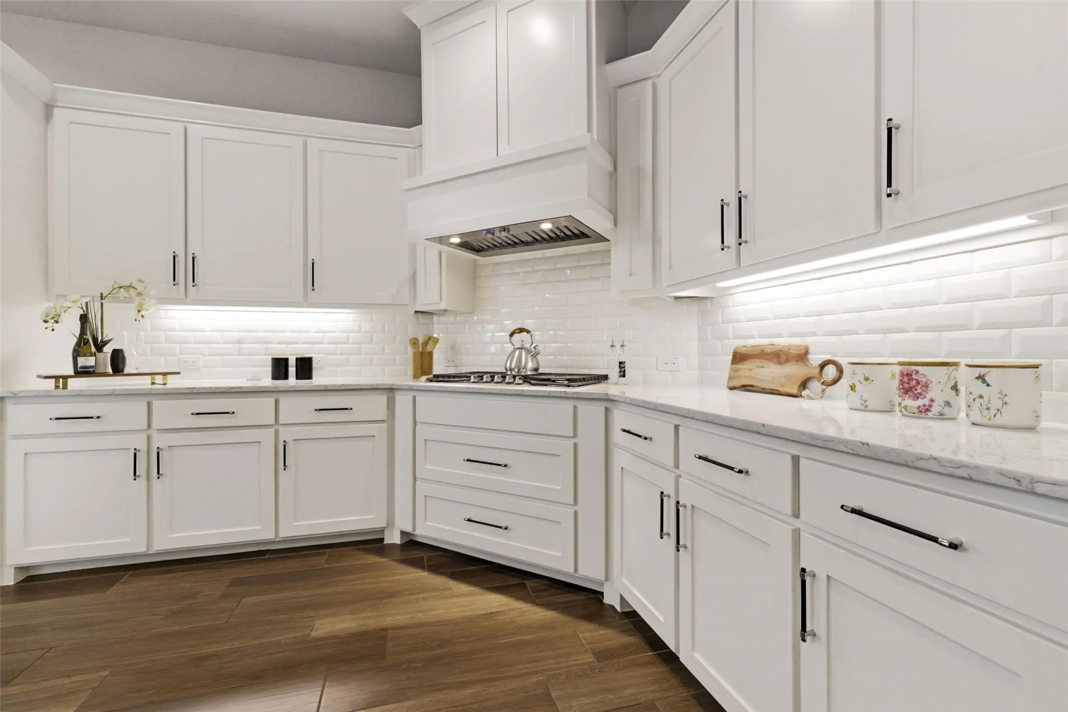 Single Family Residence For Sale in Collin County , 10404 Smarty Jones Street, Frisco, Texas 75035, 4 Bedroom, 4 Bathroom, 3 Garage spaces, 3,727 Sqft, built in 2019, Preowned, mls#21250496, Real Estate Agent in Frisco, Homes For Sale in Collin county, Homes For Sale in Frisco, Realtor in Frisco Texas, Real Estate Brokerage Independent Realty Texas, Luminita Cordes Realtor