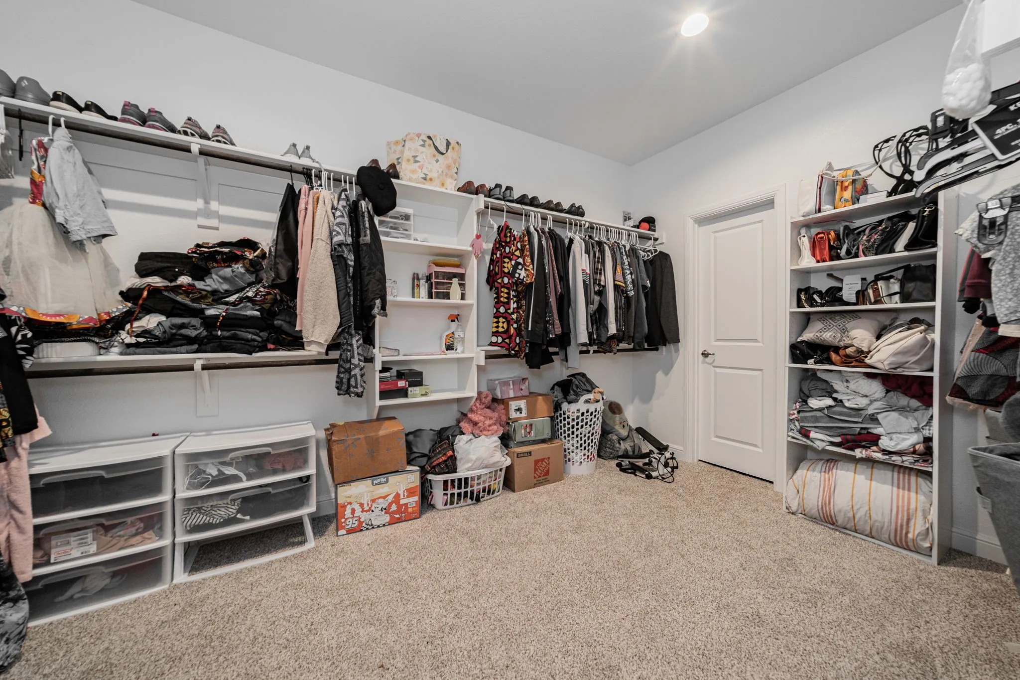 Single Family Residence For Sale in Dallas County , 1229 Windsong Drive, Cedar Hill, Texas 75104, 5 Bedroom, 3 Bathroom, 3 Garage spaces, 3,282 Sqft, built in 2024, mls#21250505, Real Estate Agent in Cedar Hill, Homes For Sale in Dallas county, Homes For Sale in Cedar Hill, Realtor in Cedar Hill Texas, Real Estate Brokerage Independent Realty Texas, Luminita Cordes Realtor