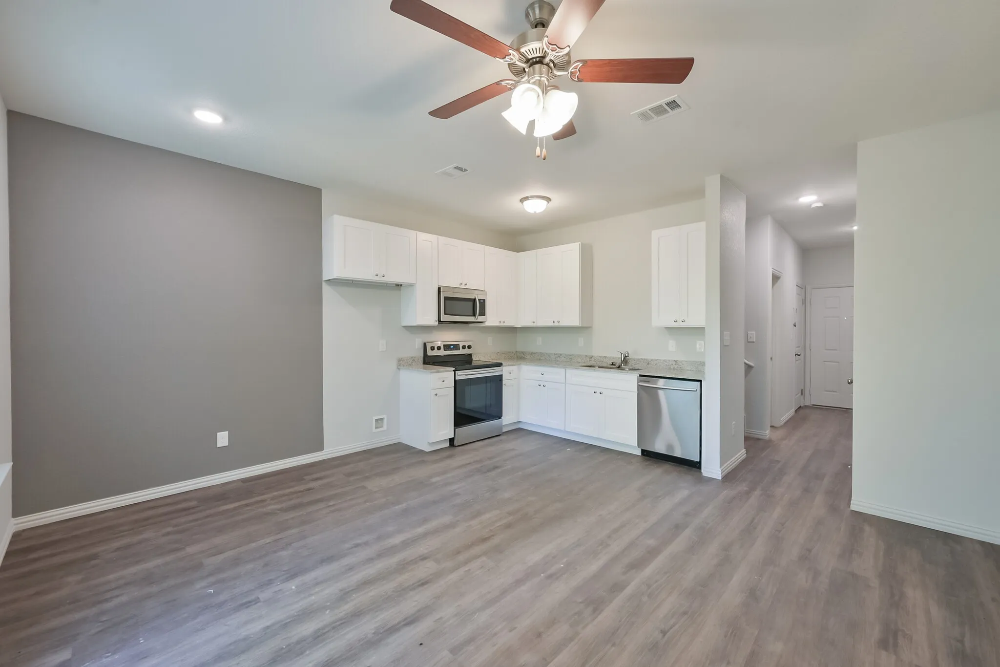 Duplex For Sale in Tarrant County , 1728 E Powell Avenue, Fort Worth, Texas 76104, 4 Bedroom, 4 Bathroom, 2 Garage spaces, 0 Sqft, built in 2026, New Construction - Incomplete, mls#21250473, Real Estate Agent in Fort Worth, Homes For Sale in Tarrant county, Homes For Sale in Fort Worth, Realtor in Fort Worth Texas, Real Estate Brokerage Independent Realty Texas, Luminita Cordes Realtor