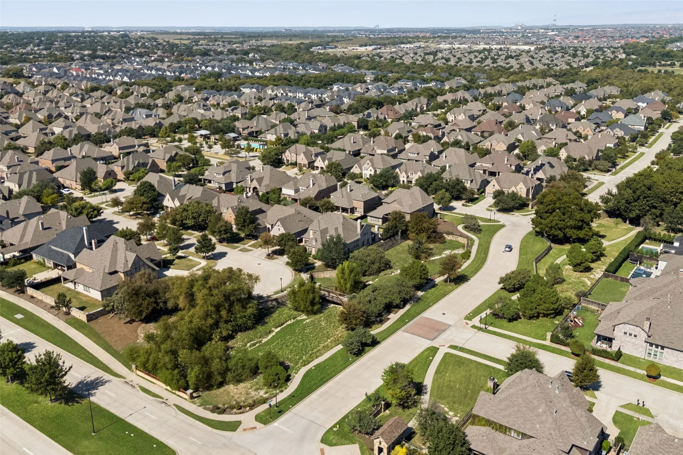 Single Family Residence For Rent in Collin County , 13714 Countrybrook Drive, Frisco, Texas 75035, 5 Bedroom, 5 Bathroom, 3 Garage spaces, 4,260 Sqft, built in 2013, Preowned, mls#21250090, Real Estate Agent in Frisco, Homes For Rent in Collin county, Homes For Rent in Frisco, Realtor in Frisco Texas, Real Estate Brokerage Independent Realty Texas, Luminita Cordes Realtor