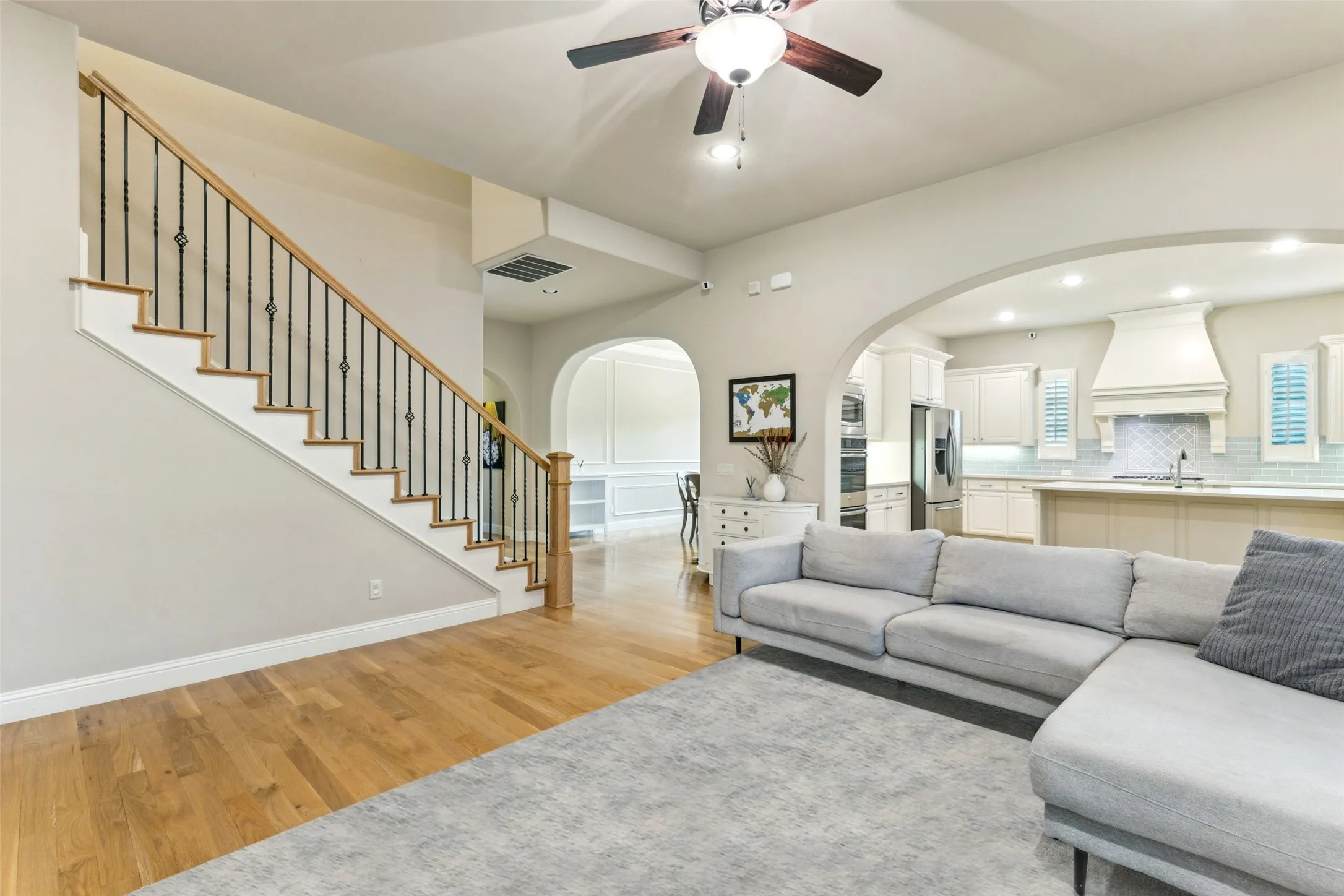 Single Family Residence For Rent in Collin County , 13714 Countrybrook Drive, Frisco, Texas 75035, 5 Bedroom, 5 Bathroom, 3 Garage spaces, 4,260 Sqft, built in 2013, Preowned, mls#21250090, Real Estate Agent in Frisco, Homes For Rent in Collin county, Homes For Rent in Frisco, Realtor in Frisco Texas, Real Estate Brokerage Independent Realty Texas, Luminita Cordes Realtor