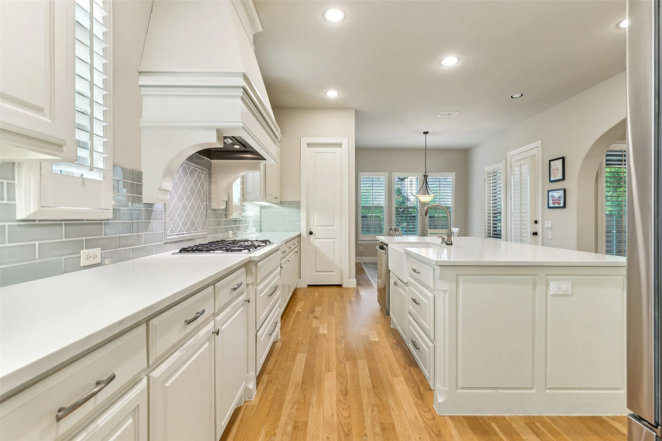 Single Family Residence For Rent in Collin County , 13714 Countrybrook Drive, Frisco, Texas 75035, 5 Bedroom, 5 Bathroom, 3 Garage spaces, 4,260 Sqft, built in 2013, Preowned, mls#21250090, Real Estate Agent in Frisco, Homes For Rent in Collin county, Homes For Rent in Frisco, Realtor in Frisco Texas, Real Estate Brokerage Independent Realty Texas, Luminita Cordes Realtor