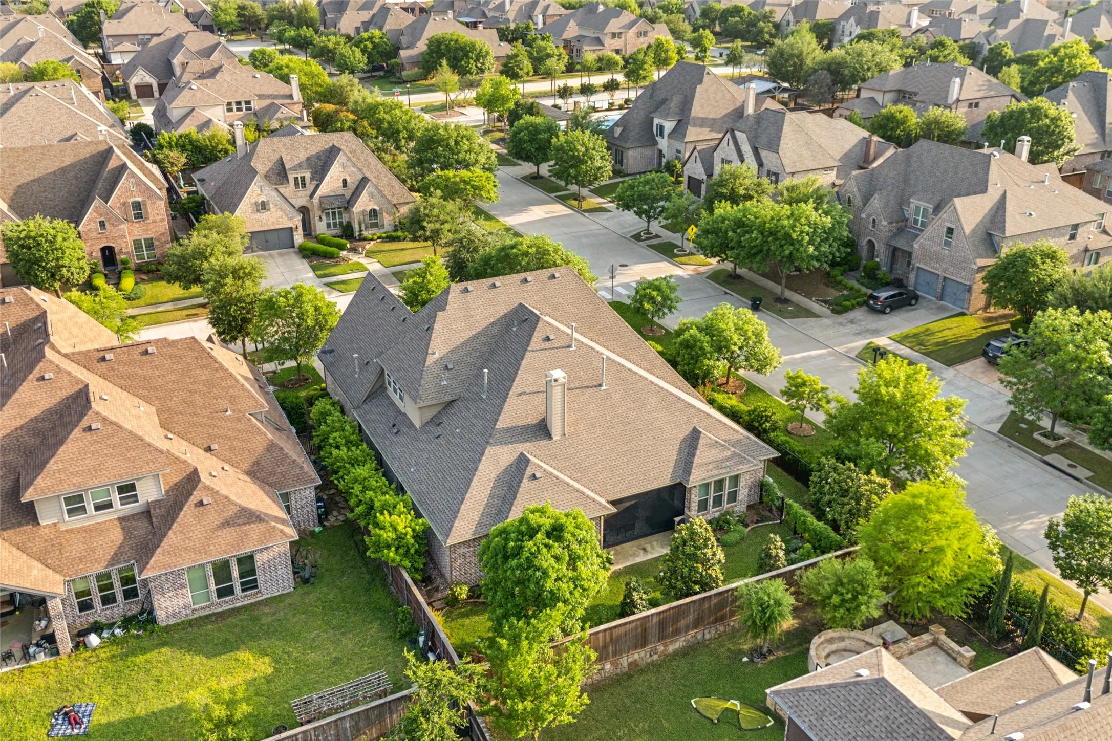 Single Family Residence For Rent in Collin County , 13714 Countrybrook Drive, Frisco, Texas 75035, 5 Bedroom, 5 Bathroom, 3 Garage spaces, 4,260 Sqft, built in 2013, Preowned, mls#21250090, Real Estate Agent in Frisco, Homes For Rent in Collin county, Homes For Rent in Frisco, Realtor in Frisco Texas, Real Estate Brokerage Independent Realty Texas, Luminita Cordes Realtor