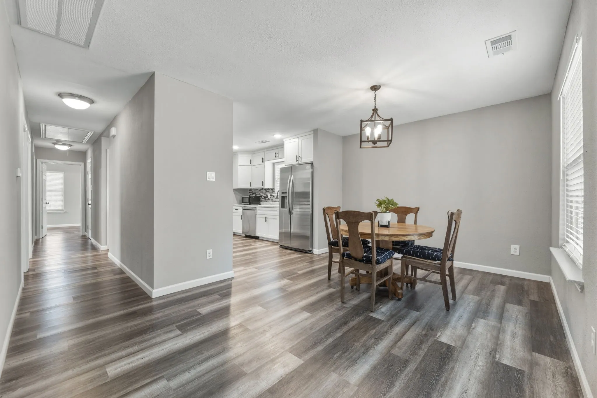 Single Family Residence For Sale in Limestone County , 535 S Belknap Street, Mexia, Texas 76667, 3 Bedroom, 2 Bathroom, Garage spaces, 1,312 Sqft, built in 2023, Preowned, mls#21238487, Real Estate Agent in Mexia, Homes For Sale in Limestone county, Homes For Sale in Mexia, Realtor in Mexia Texas, Real Estate Brokerage Independent Realty Texas, Luminita Cordes Realtor