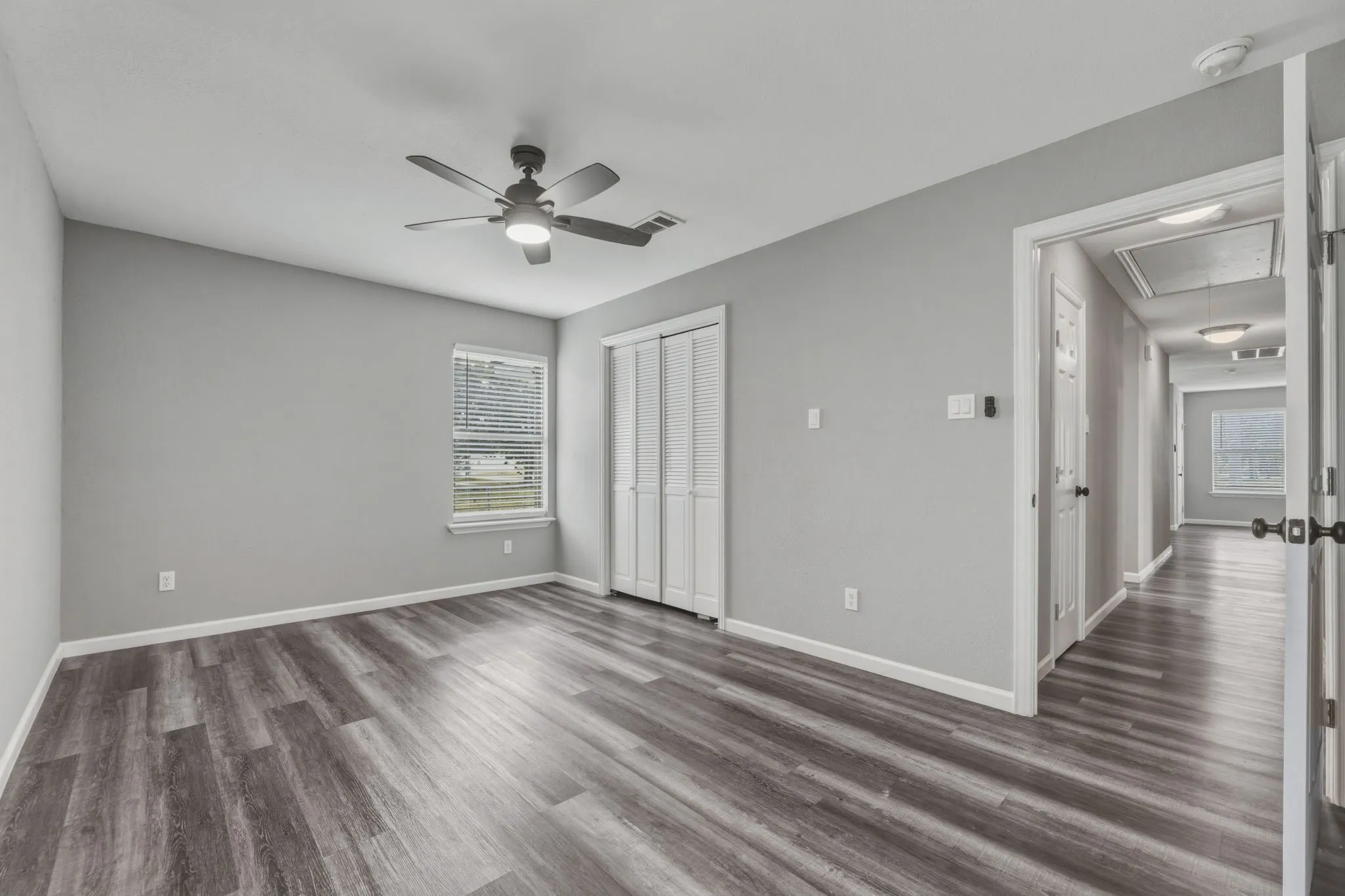 Single Family Residence For Sale in Limestone County , 535 S Belknap Street, Mexia, Texas 76667, 3 Bedroom, 2 Bathroom, Garage spaces, 1,312 Sqft, built in 2023, Preowned, mls#21238487, Real Estate Agent in Mexia, Homes For Sale in Limestone county, Homes For Sale in Mexia, Realtor in Mexia Texas, Real Estate Brokerage Independent Realty Texas, Luminita Cordes Realtor