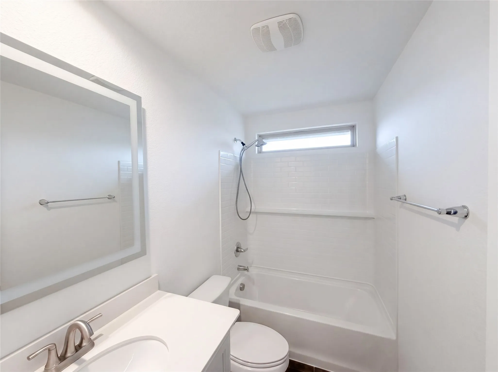 Single Family Residence For Sale in Johnson County , 1631 Glade Meadows Drive, Burleson, Texas 76058, 4 Bedroom, 2 Bathroom, 2 Garage spaces, 1,781 Sqft, built in 2020, Preowned, mls#21250534, Real Estate Agent in Burleson, Homes For Sale in Johnson county, Homes For Sale in Burleson, Realtor in Burleson Texas, Real Estate Brokerage Independent Realty Texas, Luminita Cordes Realtor