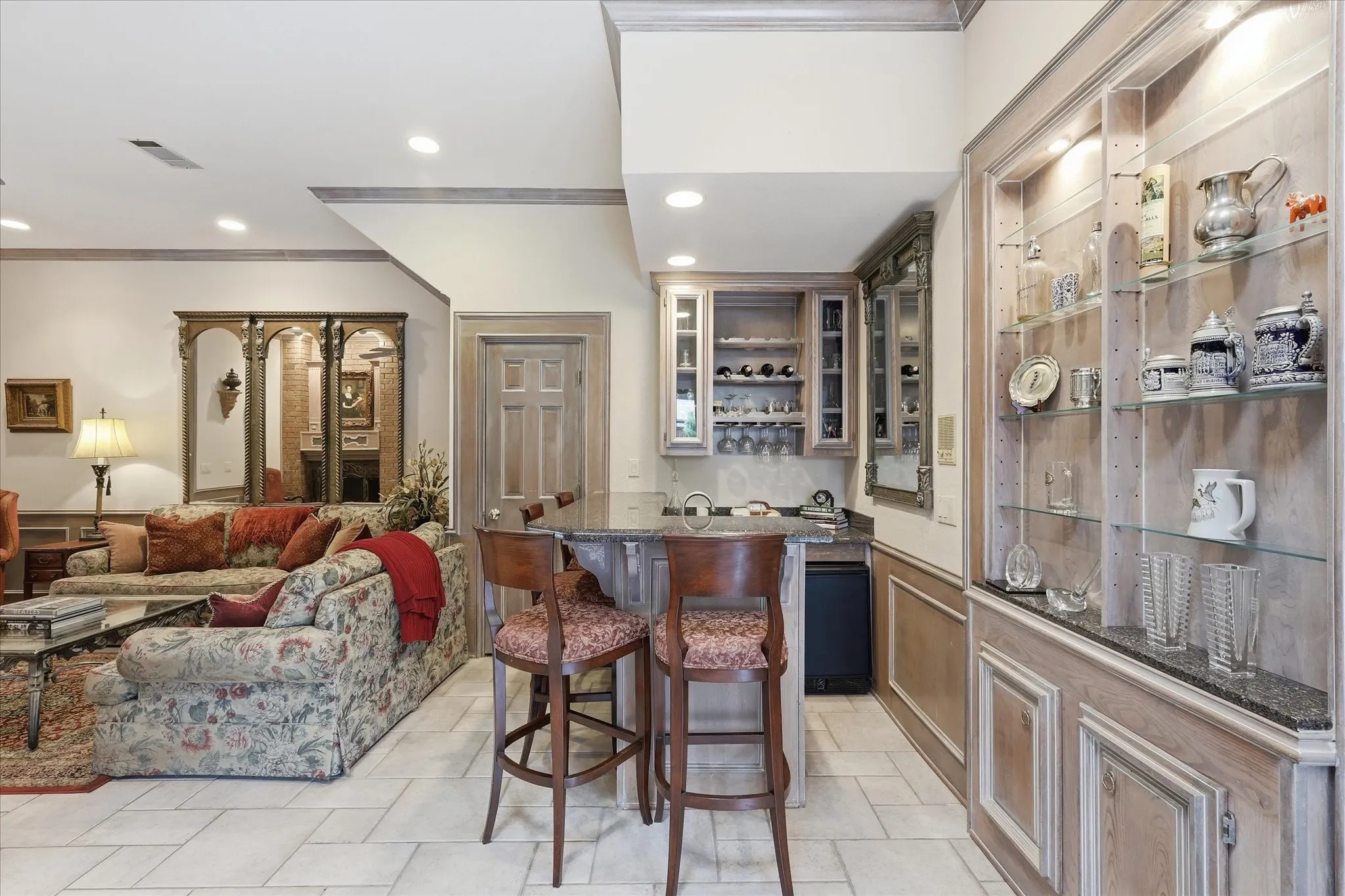 Single Family Residence For Sale in Collin County , 4823 Spyglass Drive, Dallas, Texas 75287, 4 Bedroom, 5 Bathroom, 3 Garage spaces, 4,532 Sqft, built in 1986, mls#21245196, Real Estate Agent in Dallas, Homes For Sale in Collin county, Homes For Sale in Dallas, Realtor in Dallas Texas, Real Estate Brokerage Independent Realty Texas, Luminita Cordes Realtor
