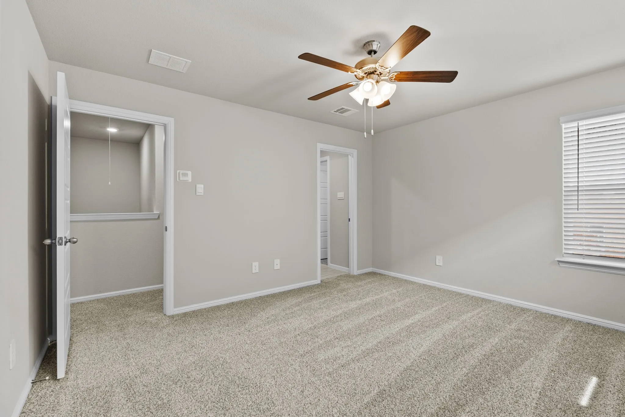 Single Family Residence For Sale in Tarrant County , 3053 Pecan Farm Lane, Fort Worth, Texas 76140, 3 Bedrooms, 3 Bathrooms, 2 Garage spaces, 1,597 Sqft, built in 2025, New Construction - Complete, Price $294,500, mls#21250482, Real Estate Agent in Fort Worth, Homes For Sale in Tarrant county, Homes For Sale in Fort Worth, Realtor in Fort Worth Texas, Real Estate Brokerage Independent Realty Texas, Luminita Cordes Realtor