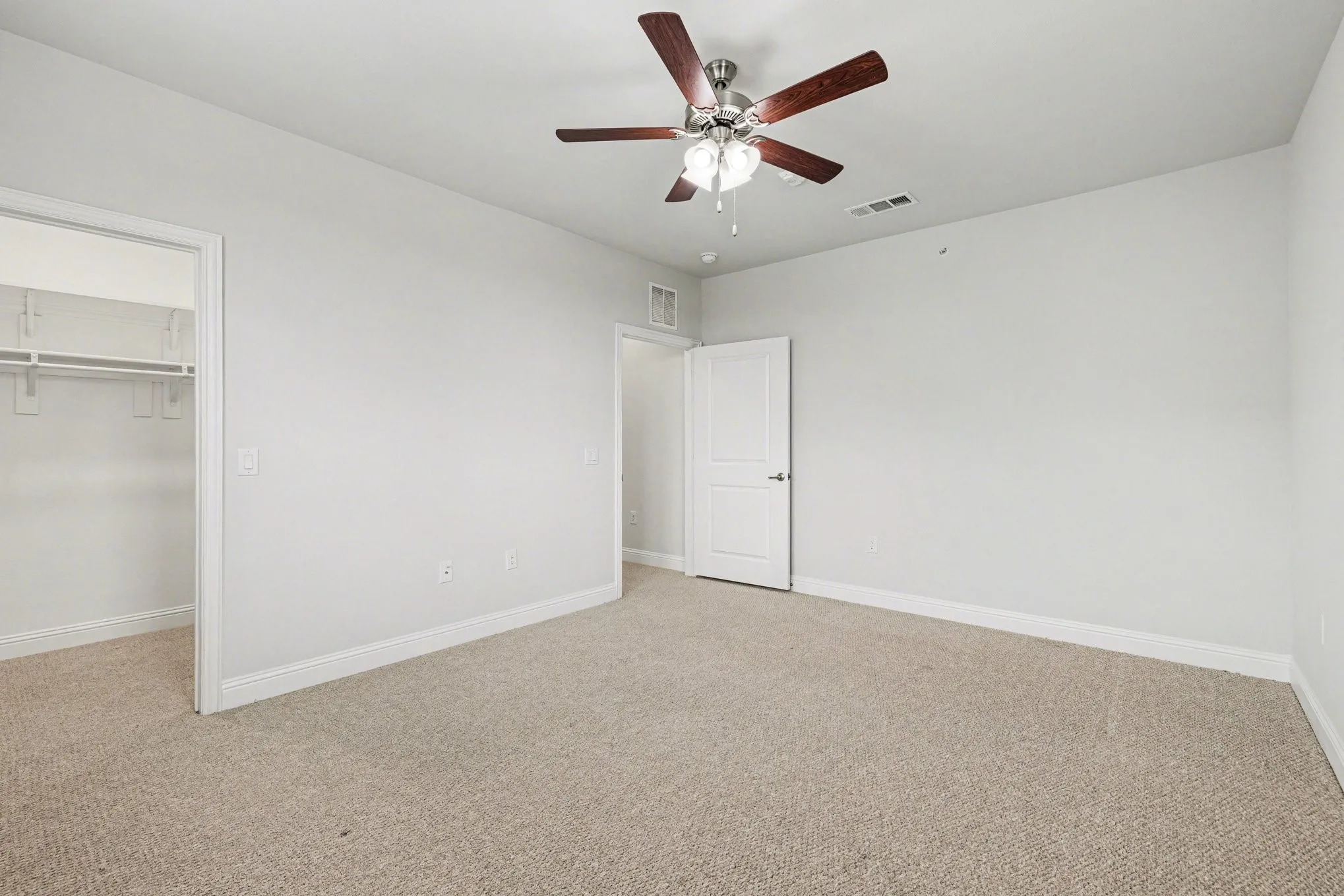 Large Secondary Bedroom