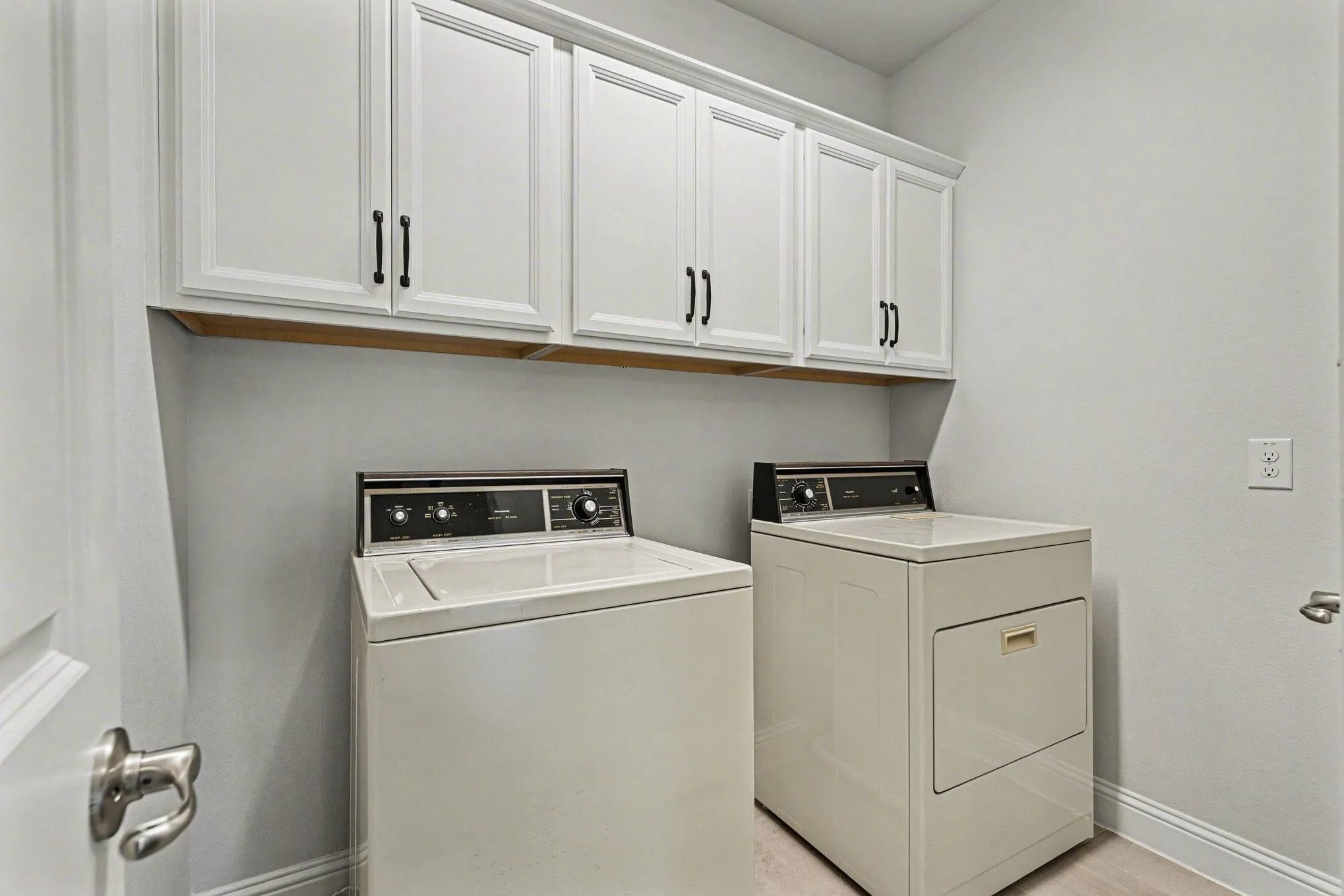 Washer and Dryer Included