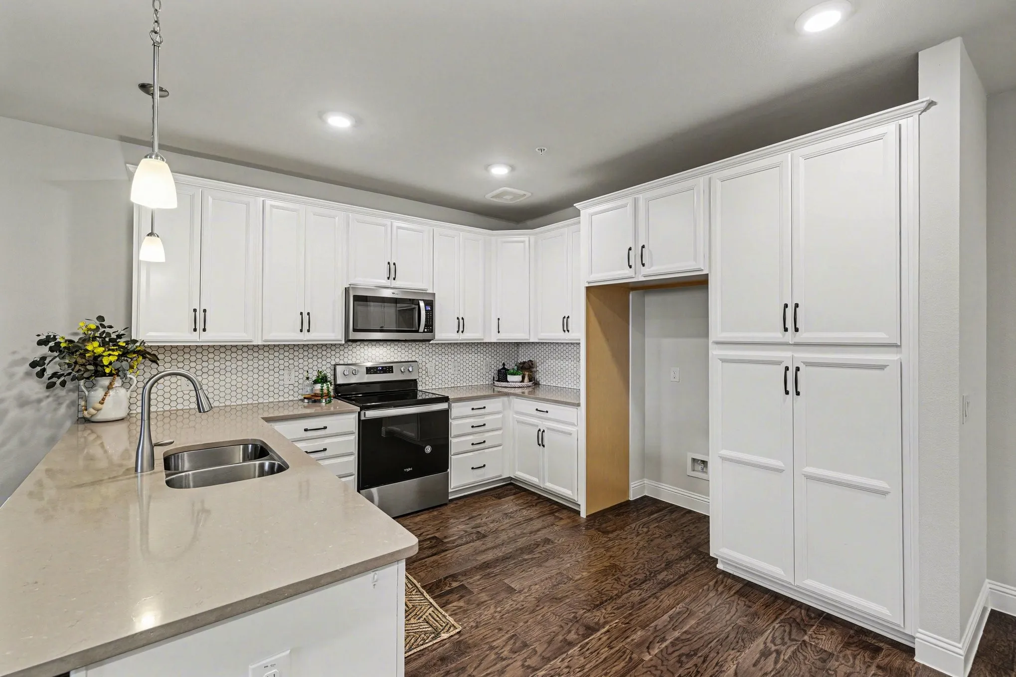 Condominium For Sale in Dallas County , 1735 Wittington Place 3402, Farmers Branch, Texas 75234, 3 Bedrooms, 2 Bathrooms, 1 Garage spaces, 2,031 Sqft, built in 2020, Price $424,900, mls#21248574, Real Estate Agent in Farmers Branch, Homes For Sale in Dallas county, Homes For Sale in Farmers Branch, Realtor in Farmers Branch Texas, Real Estate Brokerage Independent Realty Texas, Luminita Cordes Realtor