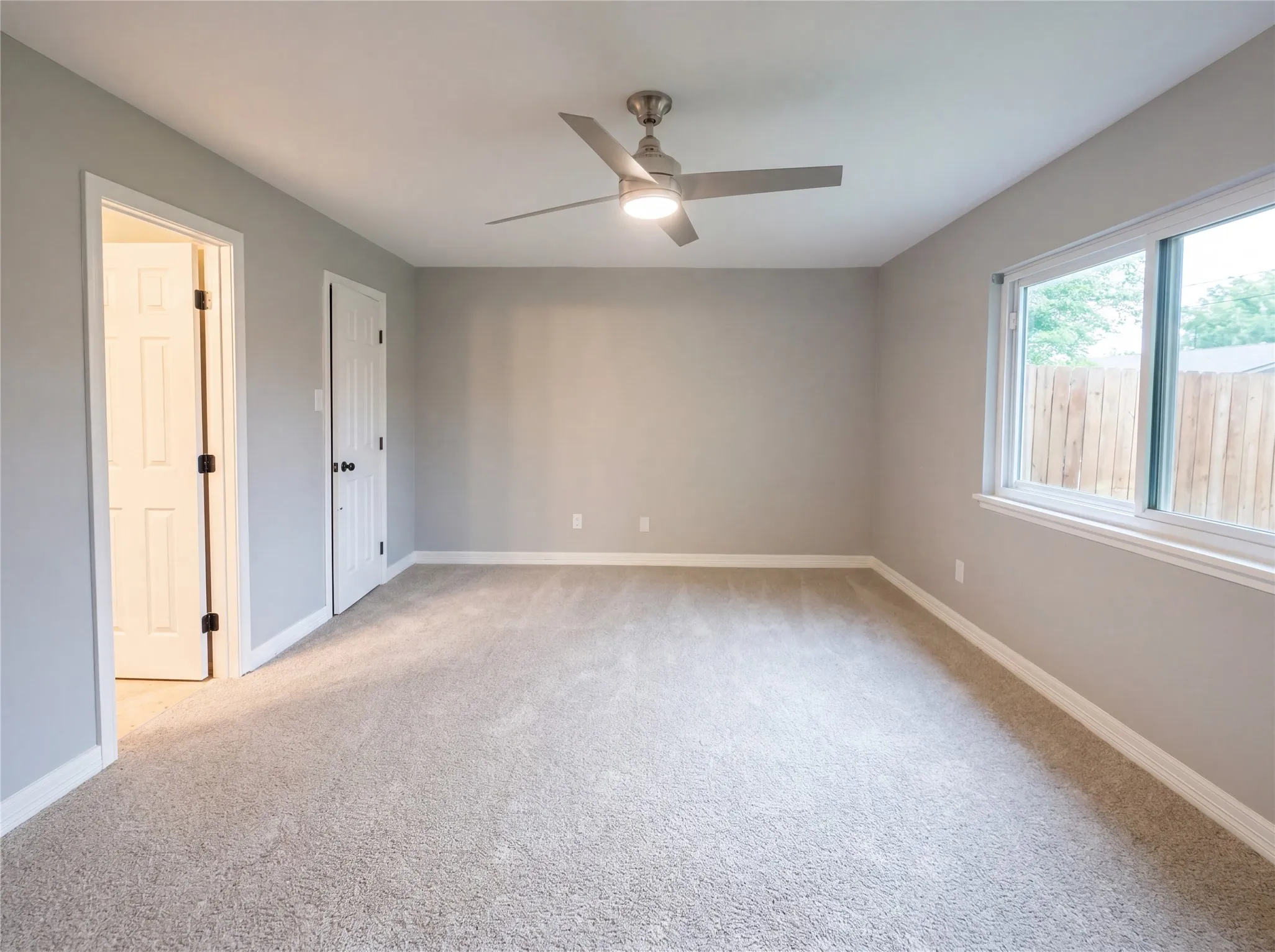 Single Family Residence For Sale in Collin County , 6302 Zanes Court, Plano, Texas 75023, 3 Bedroom, 2 Bathroom, 2 Garage spaces, 1,781 Sqft, built in 1978, mls#21250594, Real Estate Agent in Plano, Homes For Sale in Collin county, Homes For Sale in Plano, Realtor in Plano Texas, Real Estate Brokerage Independent Realty Texas, Luminita Cordes Realtor