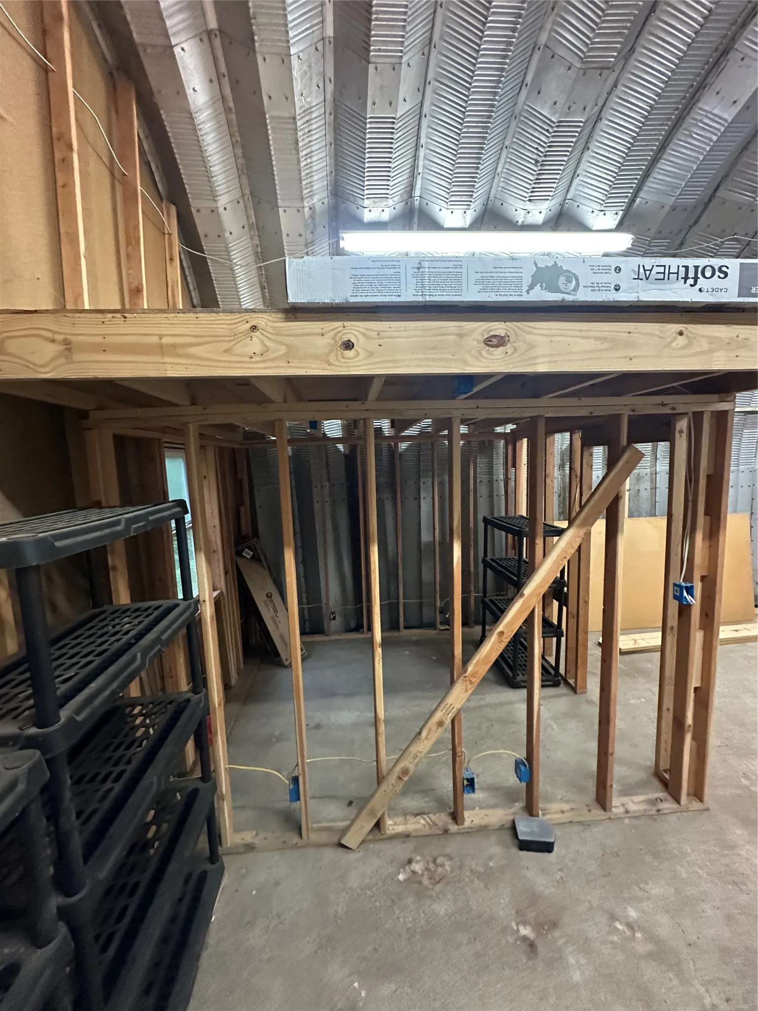 Single Family Residence For Sale in Smith County , 7398 County Road 334, Tyler, Texas 75708, 3 Bedroom, 2 Bathroom, Garage spaces, 1,848 Sqft, built in 1997, Preowned, mls#21237643, Real Estate Agent in Tyler, Homes For Sale in Smith county, Homes For Sale in Tyler, Realtor in Tyler Texas, Real Estate Brokerage Independent Realty Texas, Luminita Cordes Realtor