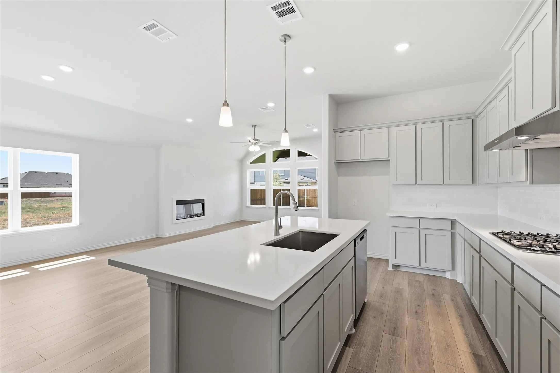 Single Family Residence For Sale in Denton County , 16409 Freshwater Drive, Celina, Texas 75009, 4 Bedroom, 3 Bathroom, 2 Garage spaces, 2,168 Sqft, built in 2026, New Construction - Incomplete, mls#21250130, Real Estate Agent in Celina, Homes For Sale in Denton county, Homes For Sale in Celina, Realtor in Celina Texas, Real Estate Brokerage Independent Realty Texas, Luminita Cordes Realtor