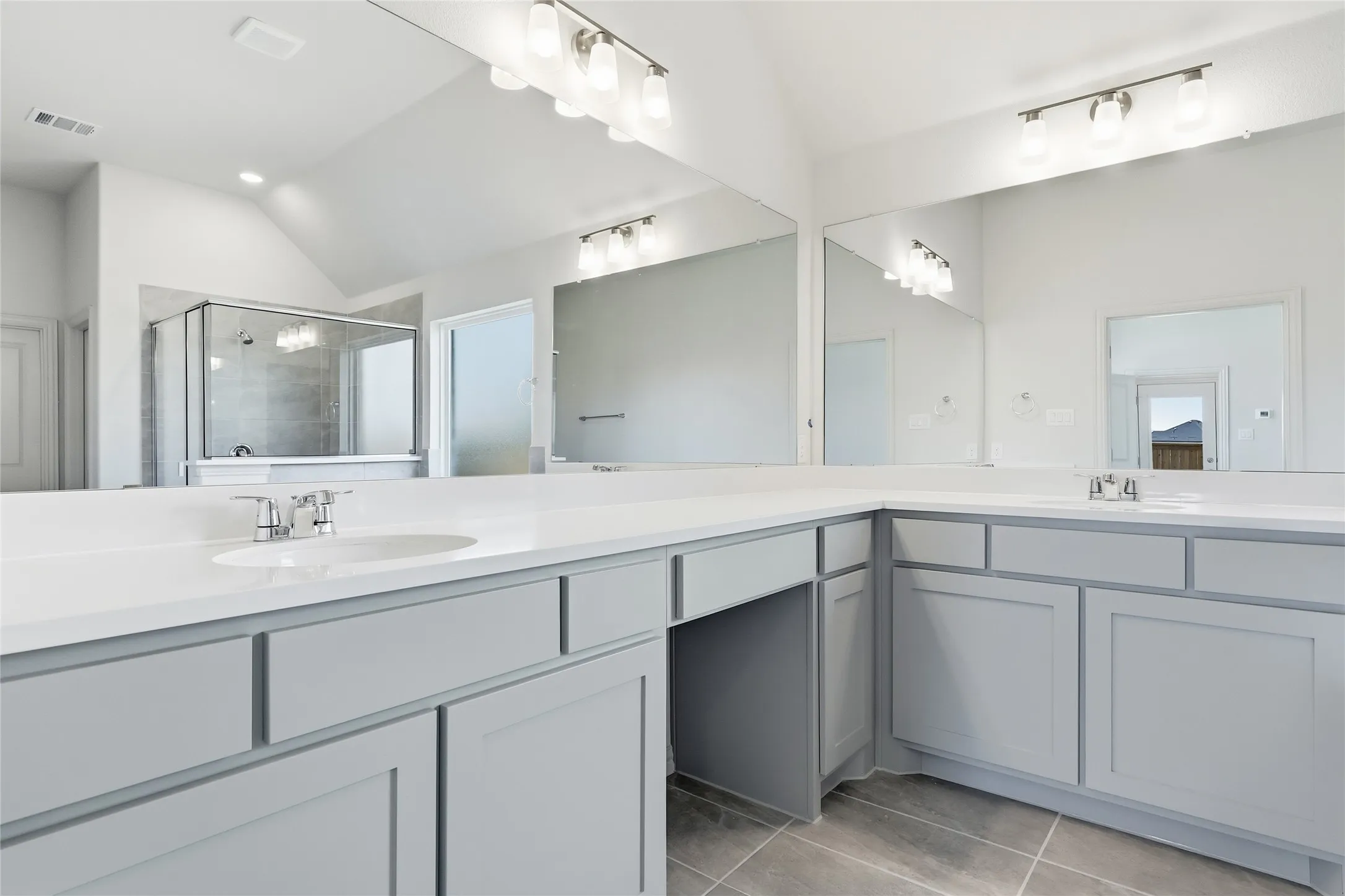 Single Family Residence For Sale in Denton County , 16409 Freshwater Drive, Celina, Texas 75009, 4 Bedroom, 3 Bathroom, 2 Garage spaces, 2,168 Sqft, built in 2026, New Construction - Incomplete, mls#21250130, Real Estate Agent in Celina, Homes For Sale in Denton county, Homes For Sale in Celina, Realtor in Celina Texas, Real Estate Brokerage Independent Realty Texas, Luminita Cordes Realtor