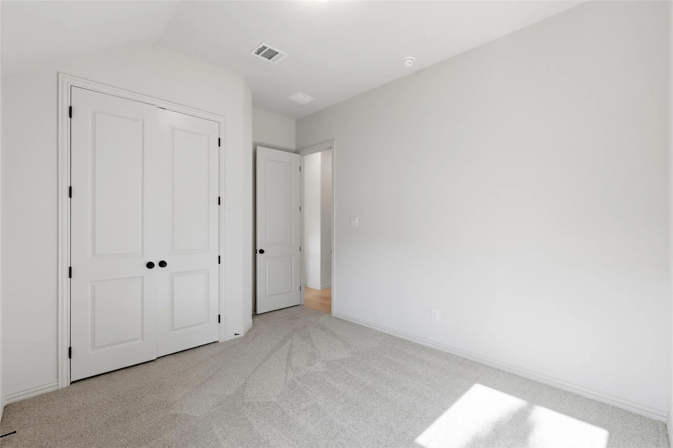 Single Family Residence For Sale in Denton County , 2904 Alcove Lane, Corinth, Texas 76210, 4 Bedroom, 3 Bathroom, 2 Garage spaces, 2,211 Sqft, built in 2026, New Construction - Incomplete, mls#21250544, Real Estate Agent in Corinth, Homes For Sale in Denton county, Homes For Sale in Corinth, Realtor in Corinth Texas, Real Estate Brokerage Independent Realty Texas, Luminita Cordes Realtor