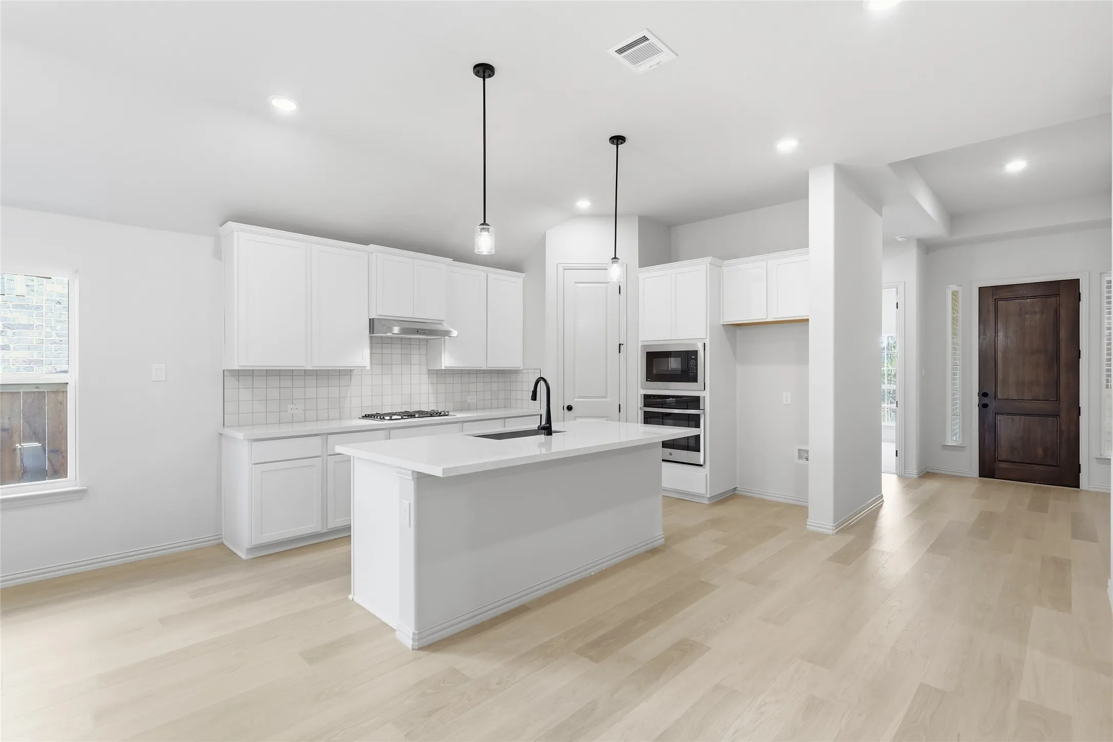 Single Family Residence For Sale in Denton County , 2904 Alcove Lane, Corinth, Texas 76210, 4 Bedroom, 3 Bathroom, 2 Garage spaces, 2,211 Sqft, built in 2026, New Construction - Incomplete, mls#21250544, Real Estate Agent in Corinth, Homes For Sale in Denton county, Homes For Sale in Corinth, Realtor in Corinth Texas, Real Estate Brokerage Independent Realty Texas, Luminita Cordes Realtor