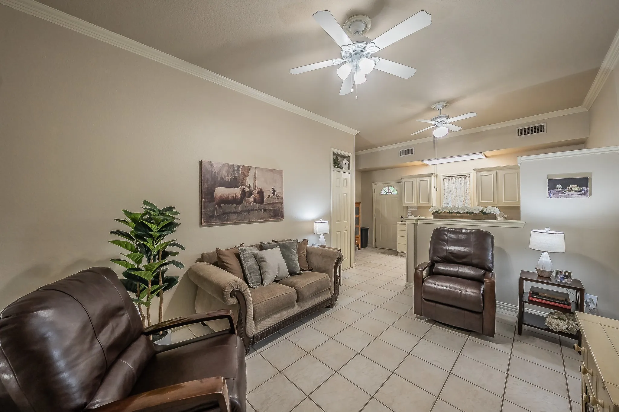2nd Living Area