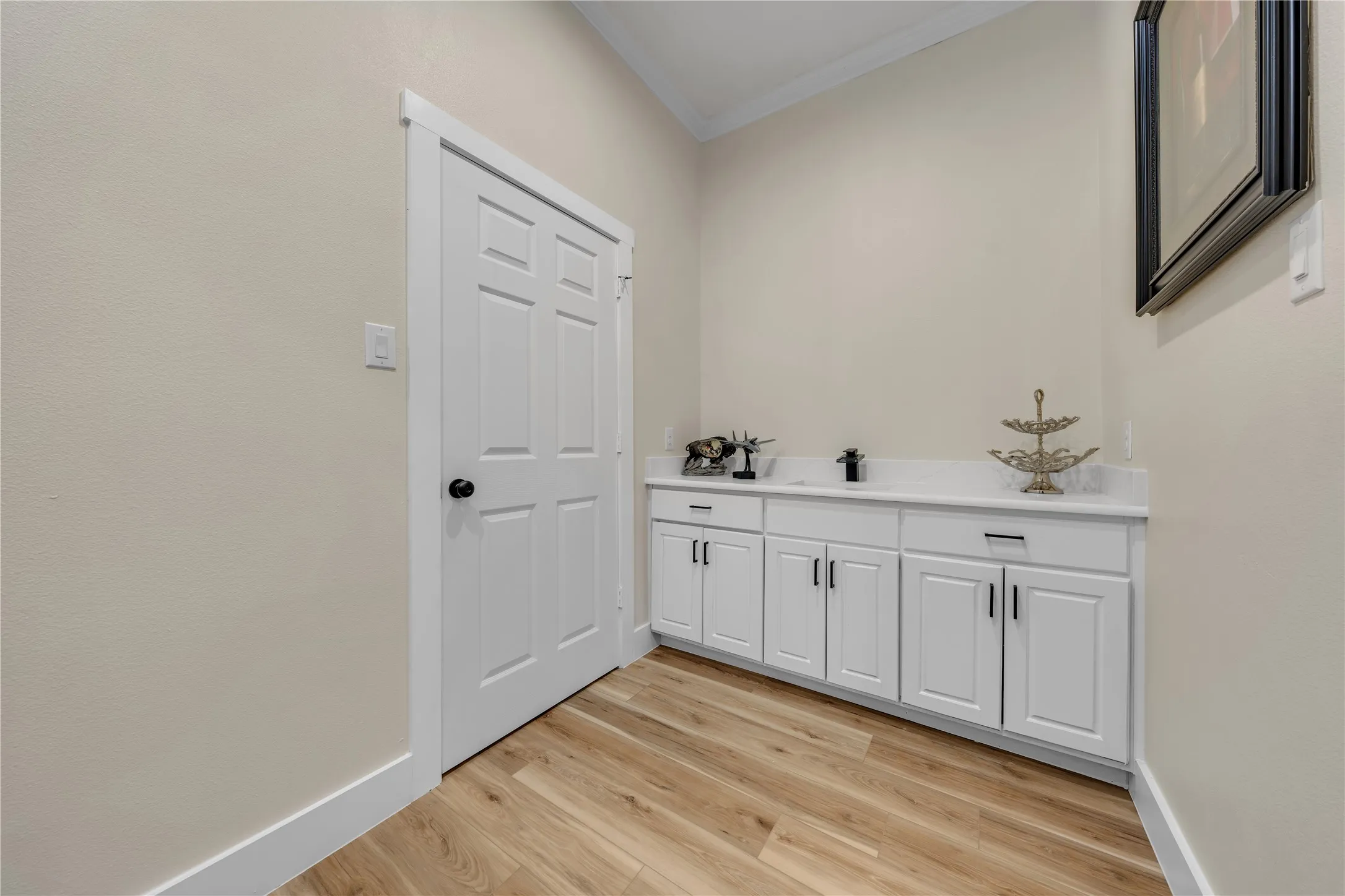 Single Family Residence For Sale in Parker County , 945 Jennings Lane, Azle, Texas 76020, 4 Bedroom, 4 Bathroom, 4 Garage spaces, 3,600 Sqft, built in 2025, Preowned, Price $1,370,000, mls#21249821, Real Estate Agent in Azle, Homes For Sale in Parker county, Homes For Sale in Azle, Realtor in Azle Texas, Real Estate Brokerage Independent Realty Texas, Luminita Cordes Realtor