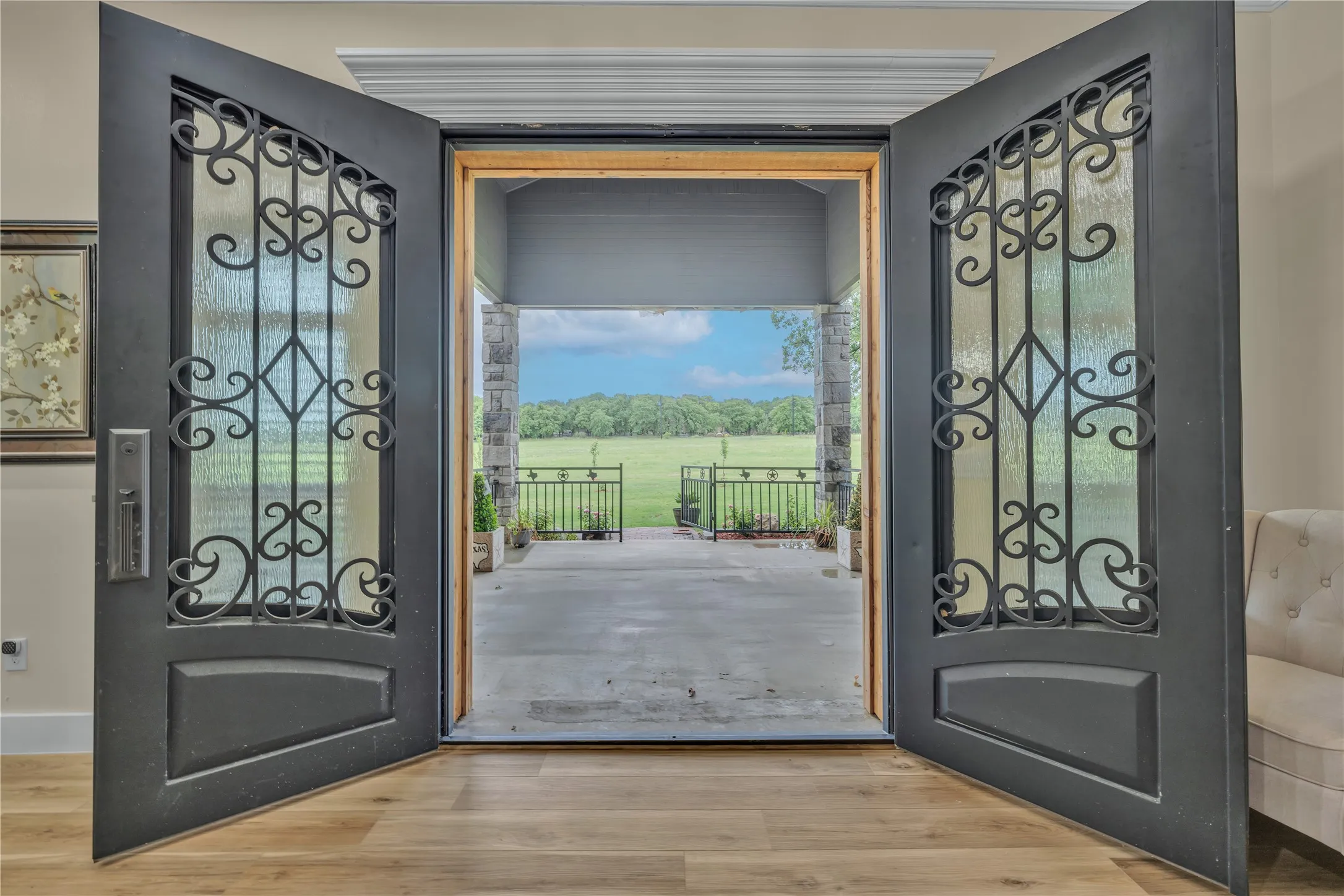 Single Family Residence For Sale in Parker County , 945 Jennings Lane, Azle, Texas 76020, 4 Bedroom, 4 Bathroom, 4 Garage spaces, 3,600 Sqft, built in 2025, Preowned, Price $1,370,000, mls#21249821, Real Estate Agent in Azle, Homes For Sale in Parker county, Homes For Sale in Azle, Realtor in Azle Texas, Real Estate Brokerage Independent Realty Texas, Luminita Cordes Realtor