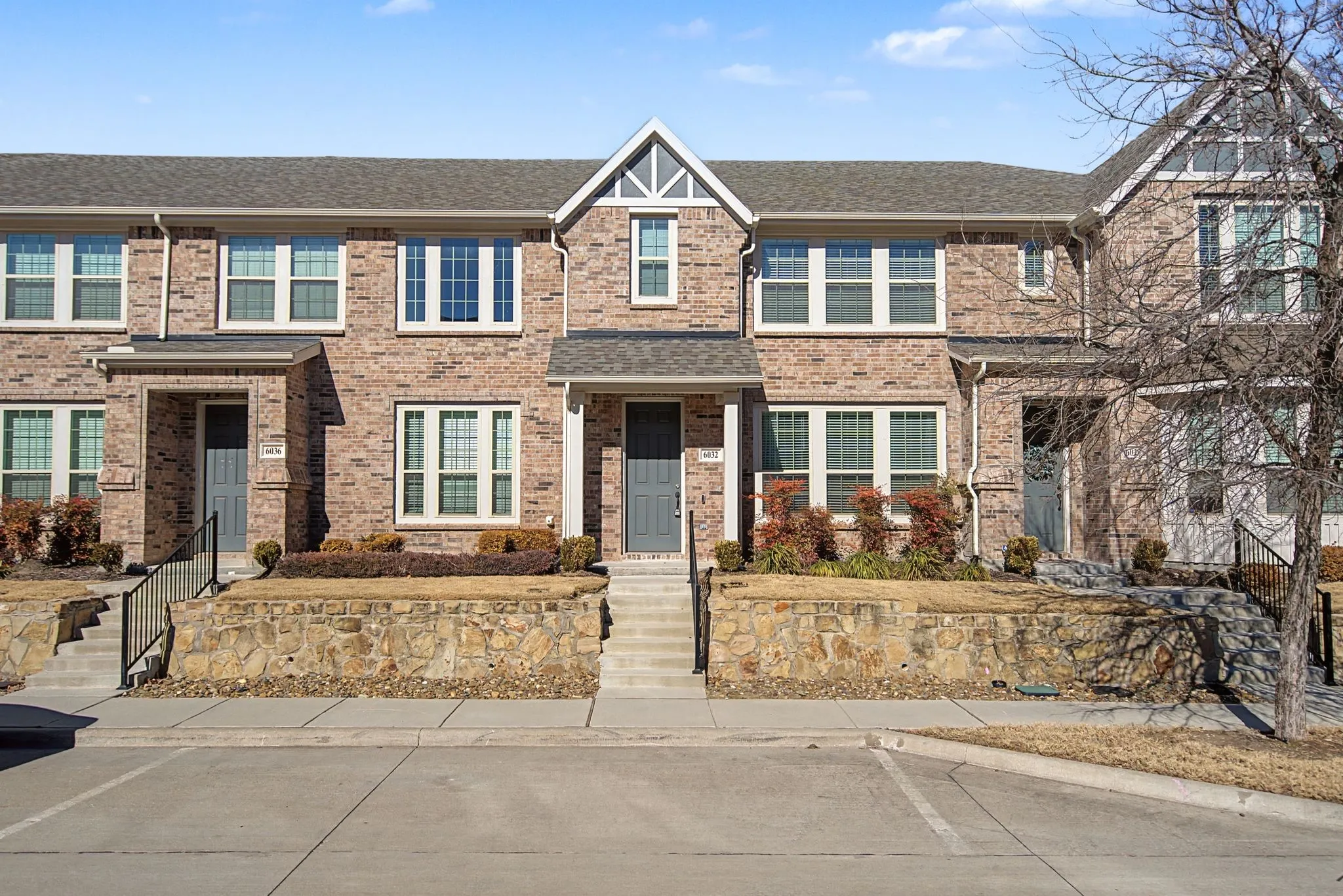 Single Family Residence For Rent in Collin County , 6032 Silverado Trail, Mc Kinney, Texas 75070, 3 Bedroom, 3 Bathroom, 2 Garage spaces, 1,722 Sqft, built in 2022, Preowned, mls#21250216, Real Estate Agent in Mc Kinney, Homes For Rent in Collin county, Homes For Rent in Mc Kinney, Realtor in Mc Kinney Texas, Real Estate Brokerage Independent Realty Texas, Luminita Cordes Realtor