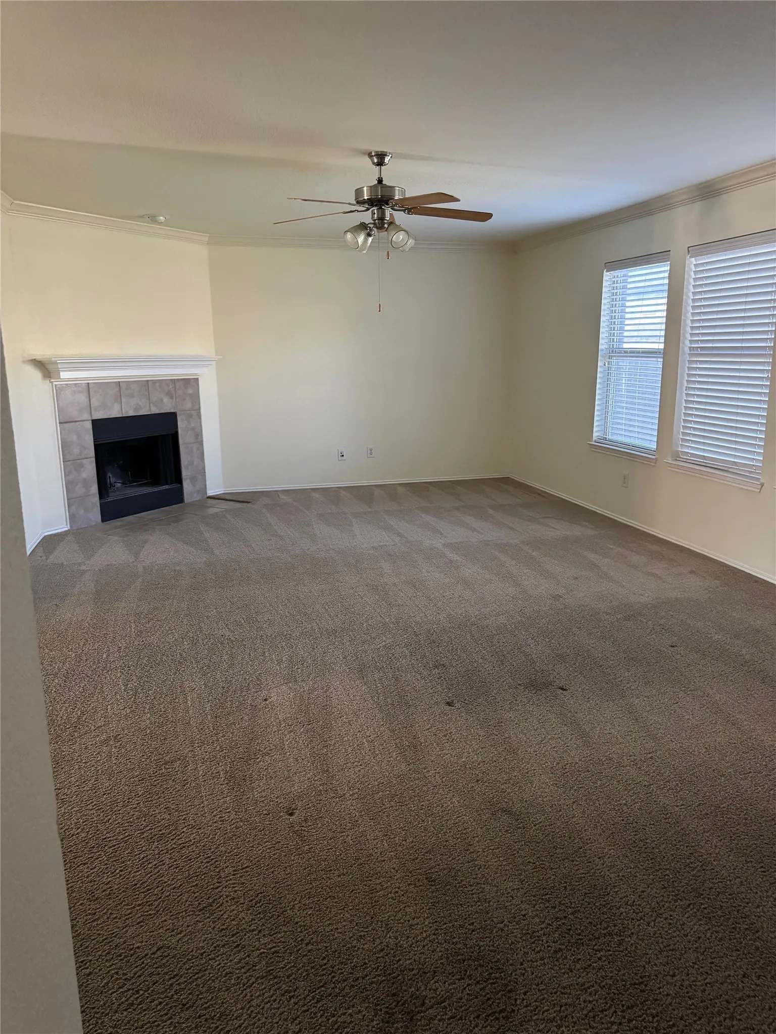 Single Family Residence For Rent in Kaufman County , 1008 Kimbro Drive, Forney, Texas 75126, 4 Bedroom, 3 Bathroom, 2 Garage spaces, 3,026 Sqft, built in 2007, mls#21250698, Real Estate Agent in Forney, Homes For Rent in Kaufman county, Homes For Rent in Forney, Realtor in Forney Texas, Real Estate Brokerage Independent Realty Texas, Luminita Cordes Realtor