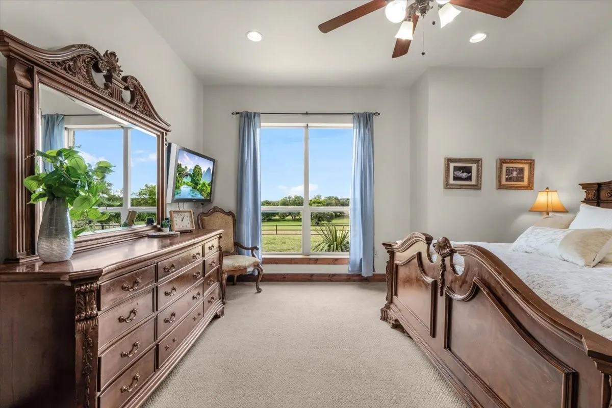 Farm For Sale in Parker County , 1145 Veal Station Road A, Weatherford, Texas 76085, 4 Bedroom, 3 Bathroom, 4 Garage spaces, 3,071 Sqft, built in 2010, Preowned, mls#21250703, Real Estate Agent in Weatherford, Homes For Sale in Parker county, Homes For Sale in Weatherford, Realtor in Weatherford Texas, Real Estate Brokerage Independent Realty Texas, Luminita Cordes Realtor