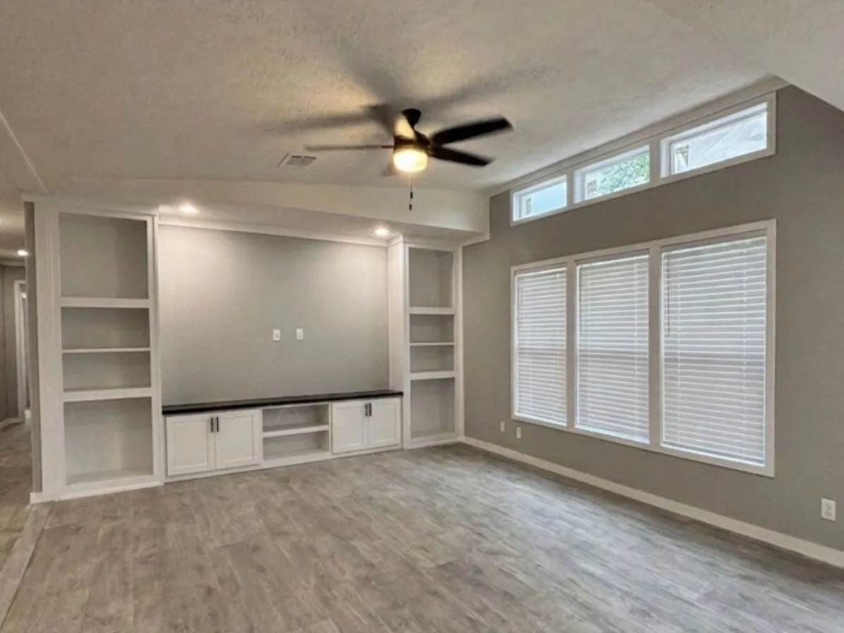 Manufactured Home For Sale in Navarro County , 115 S VIDIA WAY, Kerens, Texas 75144, 3 Bedroom, 2 Bathroom, Garage spaces, 1,568 Sqft, built in 2026, New Construction - Complete, mls#21249298, Real Estate Agent in Kerens, Homes For Sale in Navarro county, Homes For Sale in Kerens, Realtor in Kerens Texas, Real Estate Brokerage Independent Realty Texas, Luminita Cordes Realtor