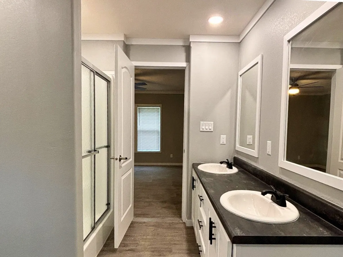 Manufactured Home For Sale in Navarro County , 115 S VIDIA WAY, Kerens, Texas 75144, 3 Bedroom, 2 Bathroom, Garage spaces, 1,568 Sqft, built in 2026, New Construction - Complete, mls#21249298, Real Estate Agent in Kerens, Homes For Sale in Navarro county, Homes For Sale in Kerens, Realtor in Kerens Texas, Real Estate Brokerage Independent Realty Texas, Luminita Cordes Realtor