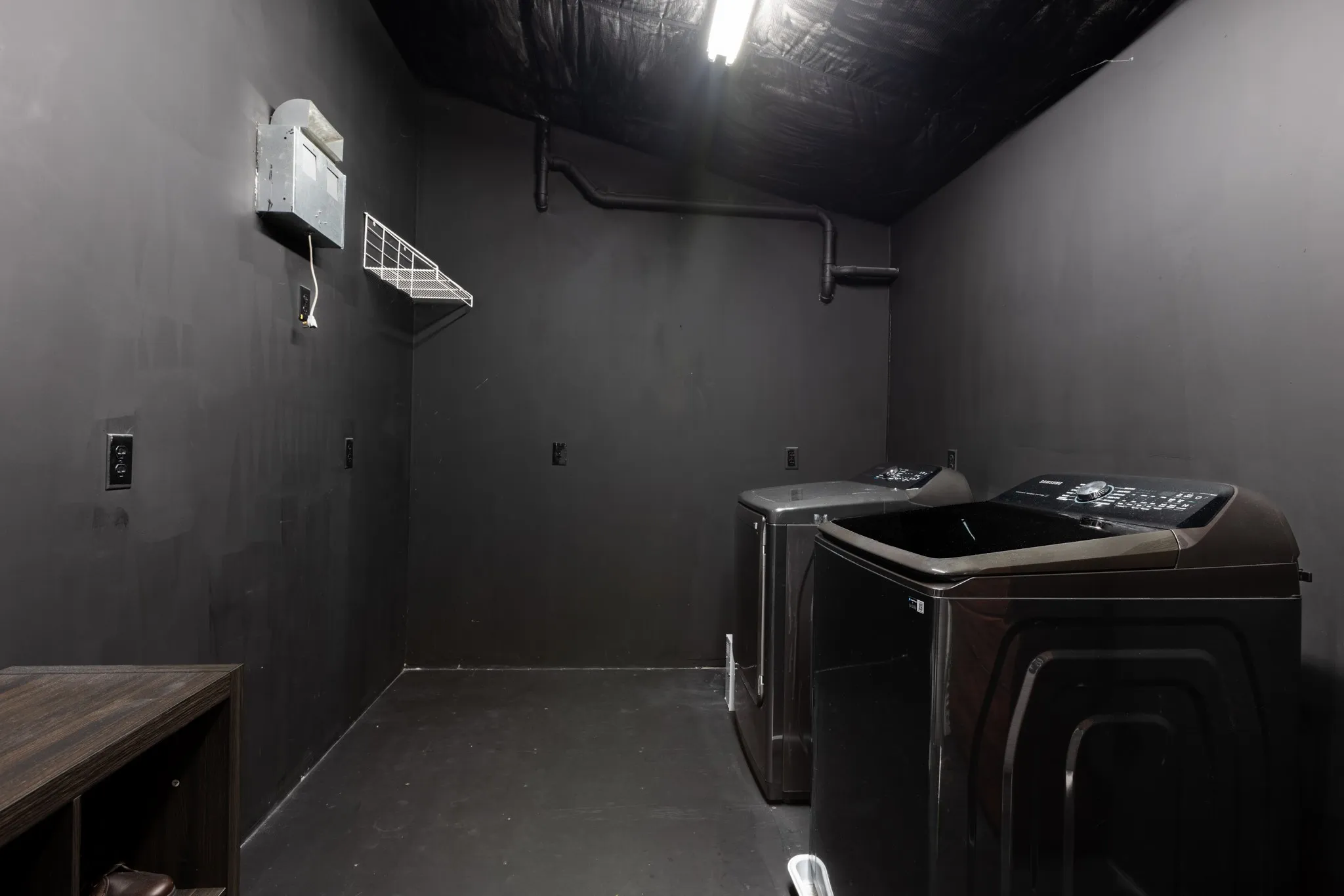 Laundry room in Upstairs Loft Area - 2500 sq ft- of main house.