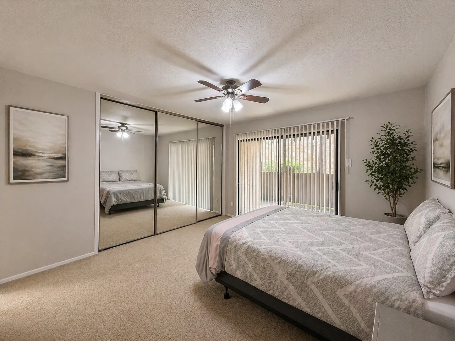 Condominium For Sale in Dallas County , 4565 N O Connor Road 1303, Irving, Texas 75062, 3 Bedroom, 3 Bathroom, 2 Garage spaces, 1,639 Sqft, built in 1975, mls#21248494, Real Estate Agent in Irving, Homes For Sale in Dallas county, Homes For Sale in Irving, Realtor in Irving Texas, Real Estate Brokerage Independent Realty Texas, Luminita Cordes Realtor