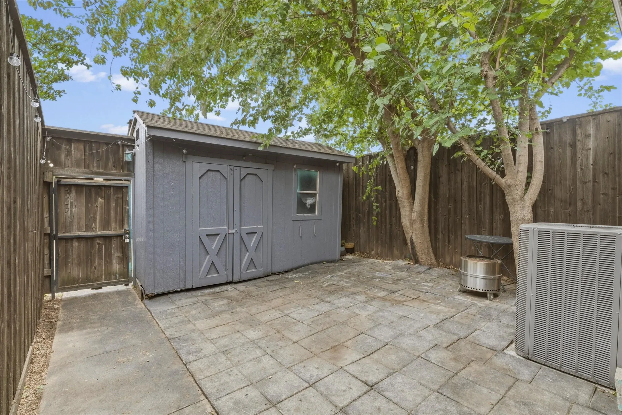 Shed
