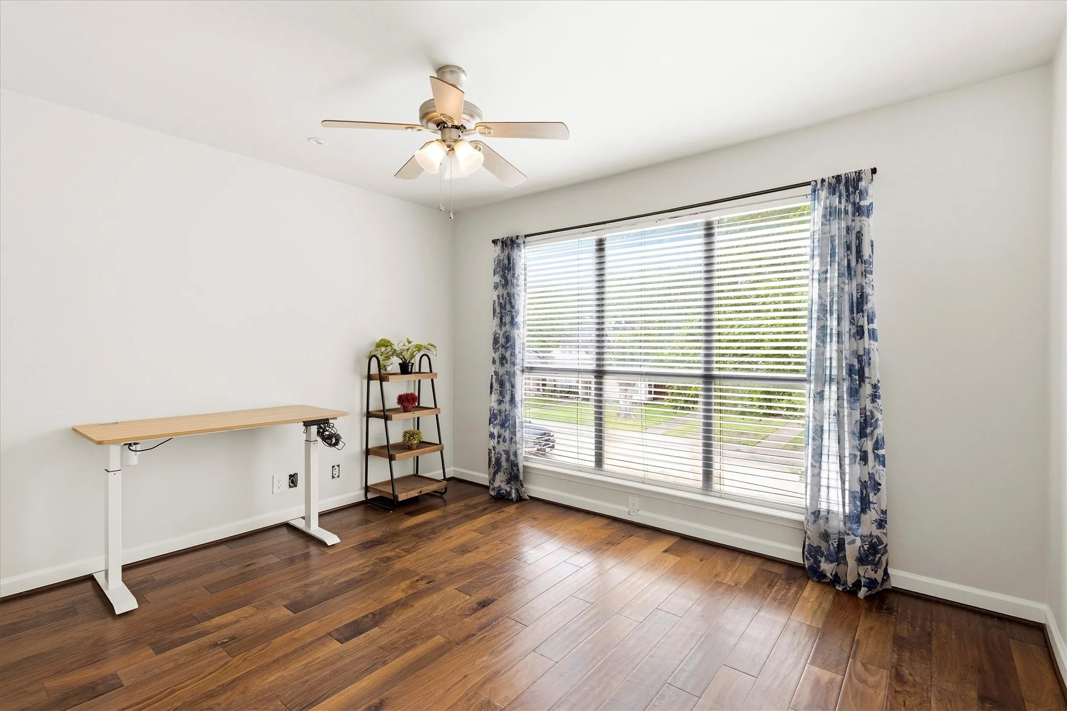 2nd bedroom/office
