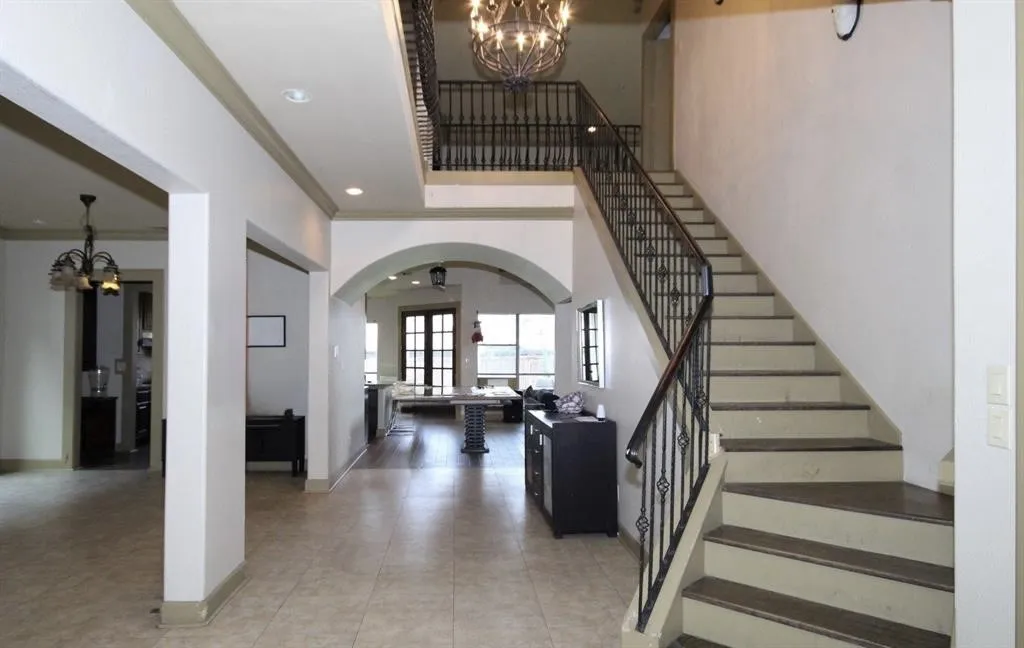 Single Family Residence For Rent in Dallas County , 5235 Willis Avenue, Dallas, Texas 75206, 6 Bedroom, 4 Bathroom, 3 Garage spaces, 4,183 Sqft, built in 2005, mls#21250674, Real Estate Agent in Dallas, Homes For Rent in Dallas county, Homes For Rent in Dallas, Realtor in Dallas Texas, Real Estate Brokerage Independent Realty Texas, Luminita Cordes Realtor