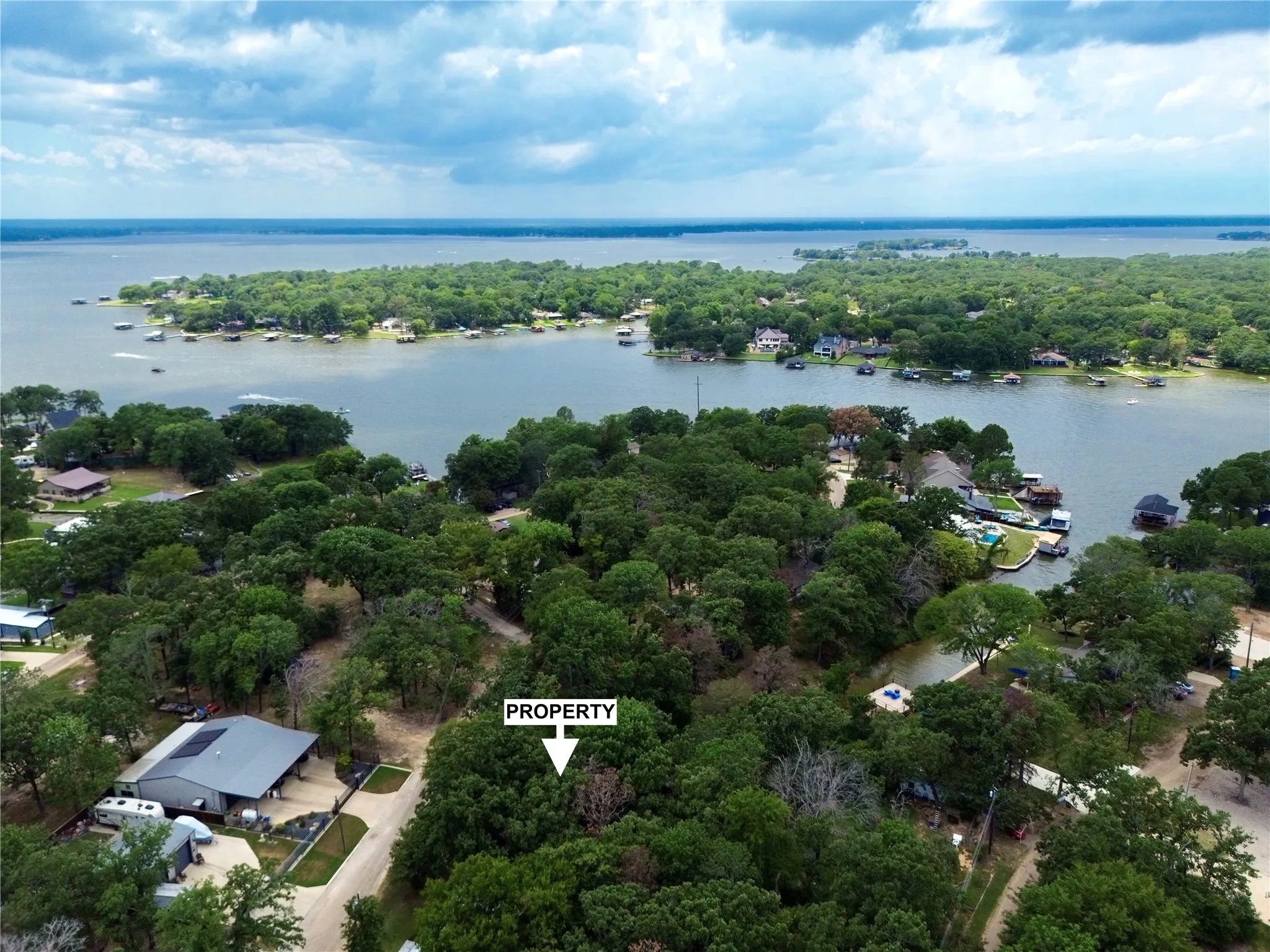 Unimproved Land For Sale in Henderson County , 106 Lowe Drive, Mabank, Texas 75156, 0, 0, Garage spaces, 0 Sqft, built in 0, Price $33,000, mls#21250759, Real Estate Agent in Mabank, Homes For Sale in Henderson county, Homes For Sale in Mabank, Realtor in Mabank Texas, Real Estate Brokerage Independent Realty Texas, Luminita Cordes Realtor