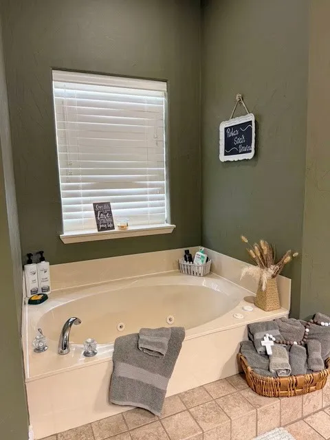 Single Family Residence For Sale in Grayson County , 508 Lopez Drive, Sherman, Texas 75090, 3 Bedroom, 2 Bathroom, 2 Garage spaces, 2,274 Sqft, built in 2007, mls#21249741, Real Estate Agent in Sherman, Homes For Sale in Grayson county, Homes For Sale in Sherman, Realtor in Sherman Texas, Real Estate Brokerage Independent Realty Texas, Luminita Cordes Realtor