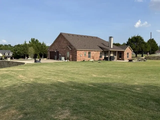 Single Family Residence For Sale in Grayson County , 508 Lopez Drive, Sherman, Texas 75090, 3 Bedroom, 2 Bathroom, 2 Garage spaces, 2,274 Sqft, built in 2007, mls#21249741, Real Estate Agent in Sherman, Homes For Sale in Grayson county, Homes For Sale in Sherman, Realtor in Sherman Texas, Real Estate Brokerage Independent Realty Texas, Luminita Cordes Realtor