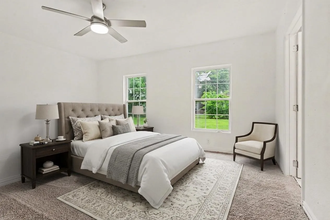 Single Family Residence For Sale in Hunt County , 2610 Hillcrest Avenue, Greenville, Texas 75402, 3 Bedroom, 2 Bathroom, 1 Garage spaces, 1,879 Sqft, built in 1955, Preowned, mls#21246575, Real Estate Agent in Greenville, Homes For Sale in Hunt county, Homes For Sale in Greenville, Realtor in Greenville Texas, Real Estate Brokerage Independent Realty Texas, Luminita Cordes Realtor
