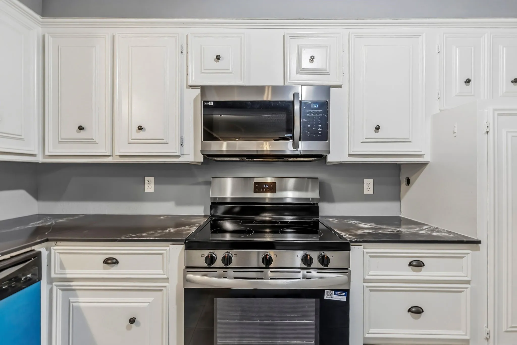 BRAND NEW SS APPLIANCES